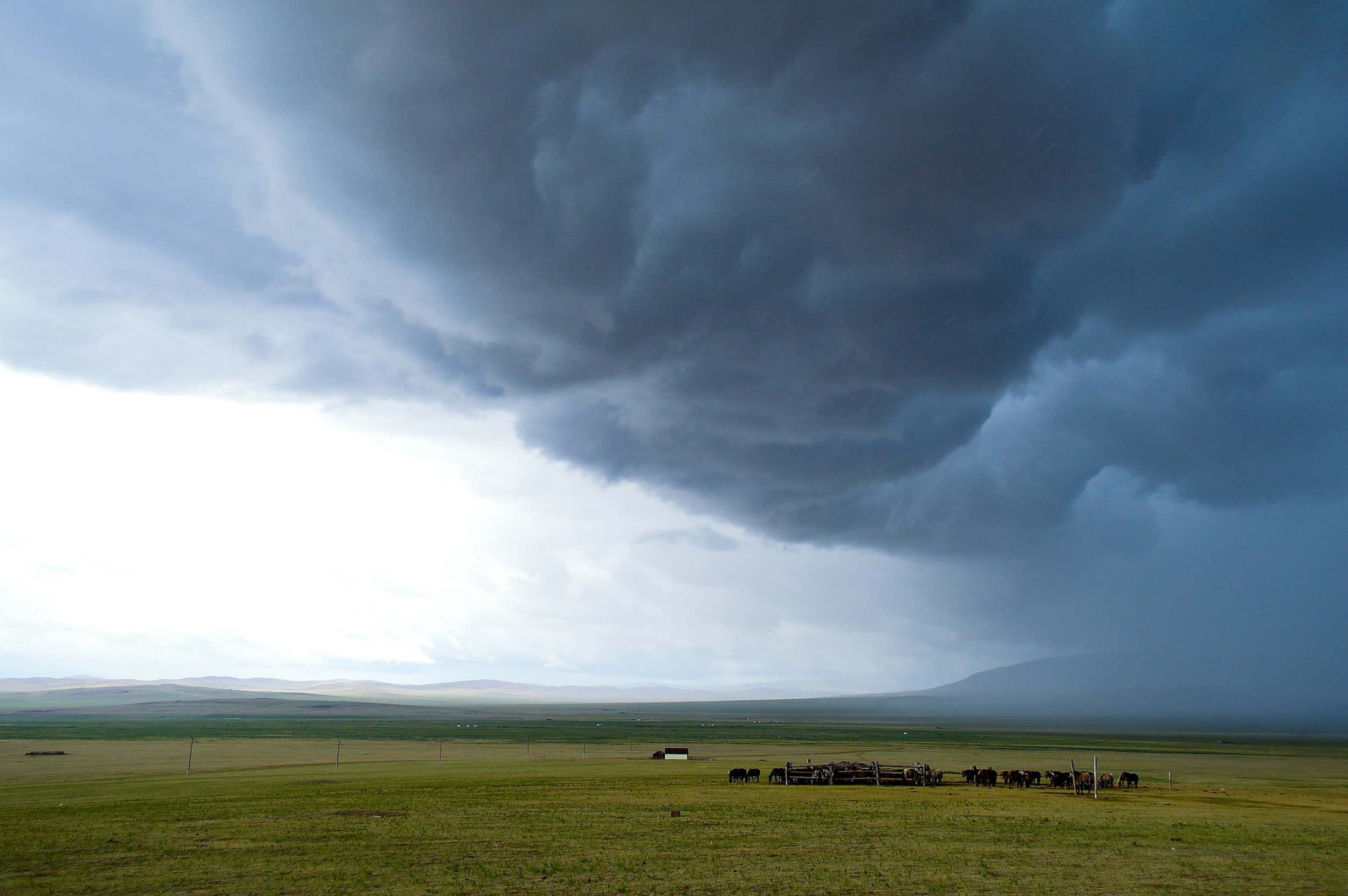 How to Navigate a Midlife Crisis: Running Through the Storm Instead of Avoiding It