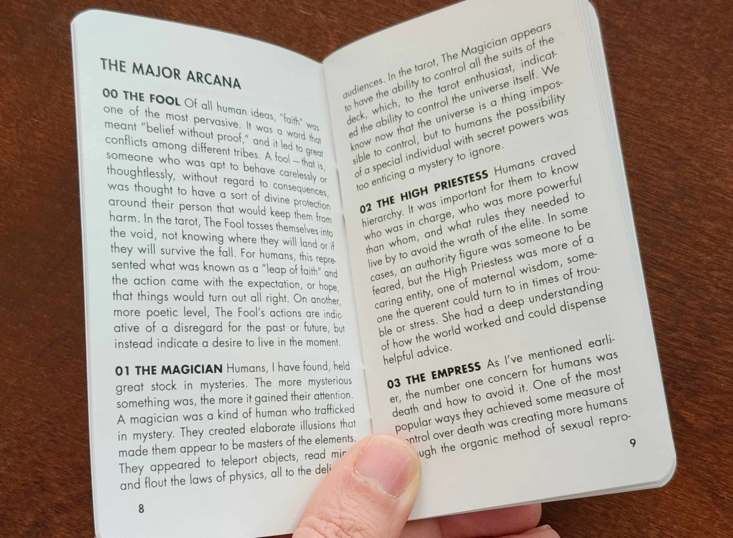 Sci-Fi Tarot guidebook