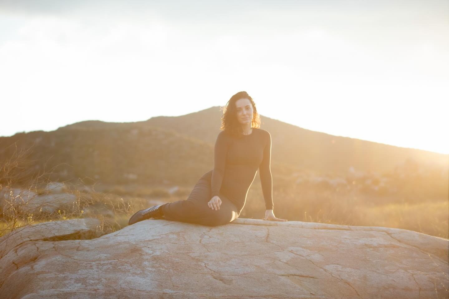 A few thoughts 💕🌸🌵

There is no transformation without acceptance.

Long before illness appears, our body sends us signals in the form of symptoms, discomfort, or weaknesses. Because we are so disconnected from our bodies, we often minimize their 