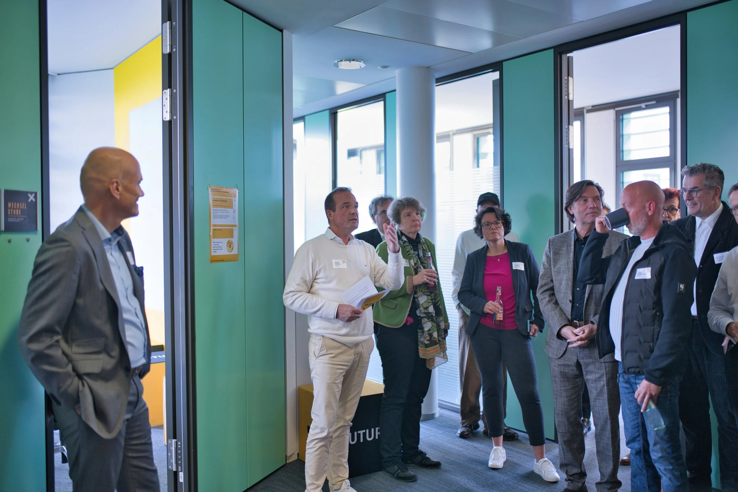 Premiere - FUTUR X Open(ing) — FUTUR X – Innovation as a service