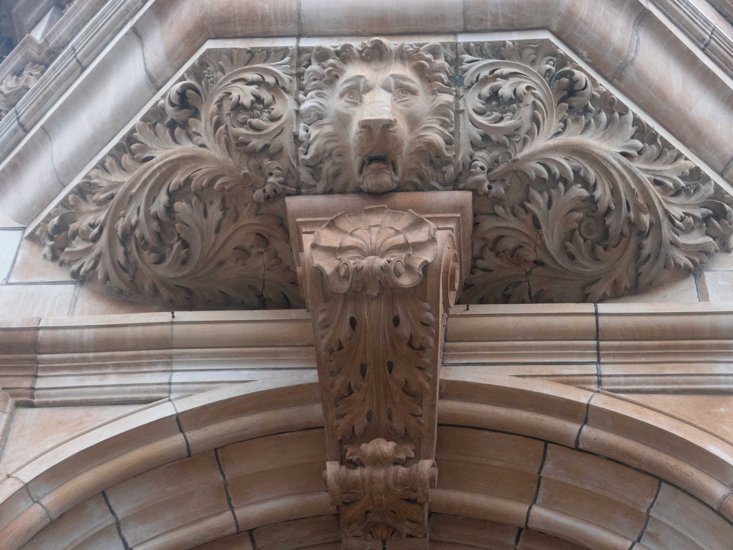 Bored Lions, ex Lloyds Bank, Great Hampton Street, Jewellery Quarter, Birmingham cordia blackswan 221021.jpg