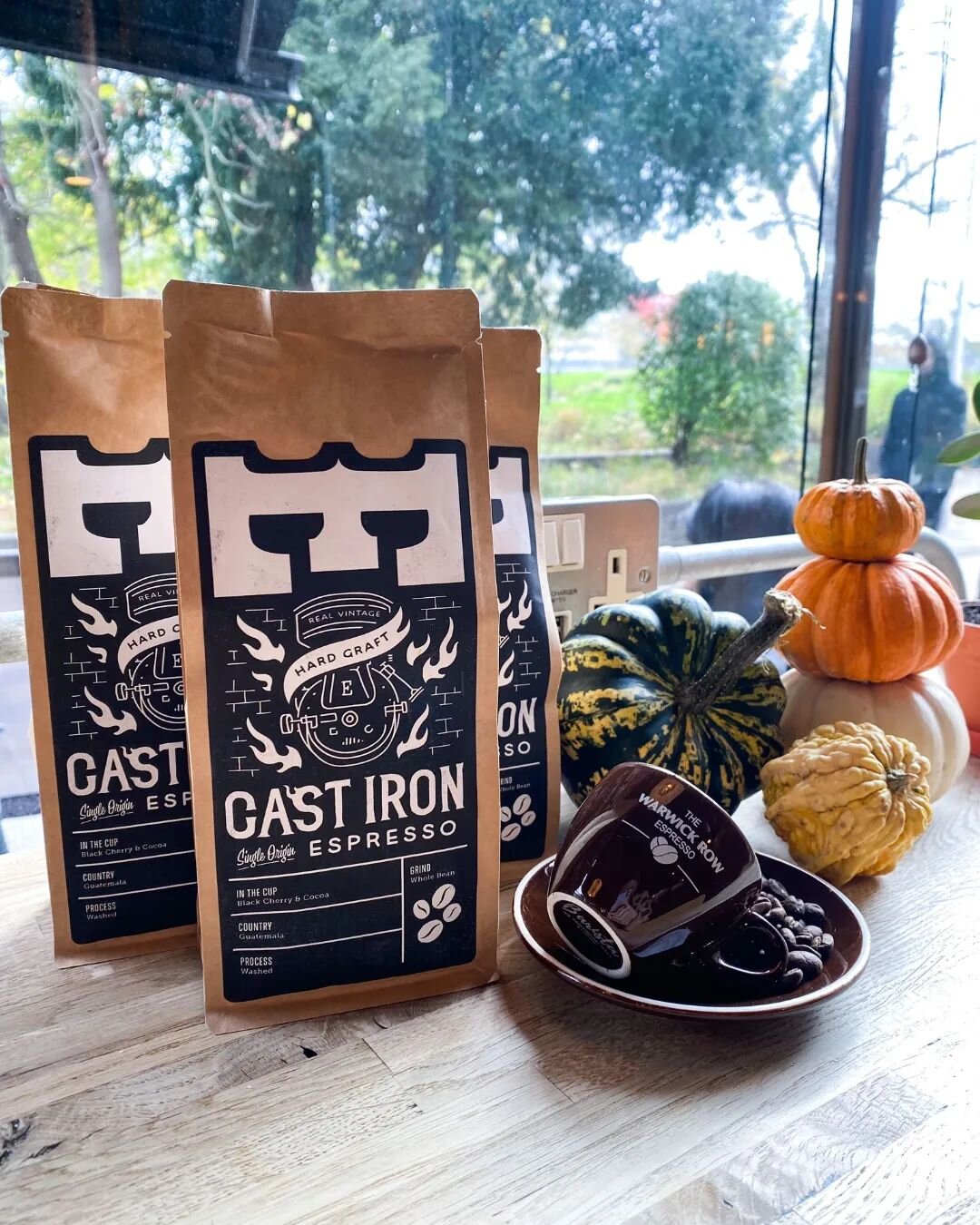 We've had a restock on our 250g bags of whole beans so you can have our @extractcoffee at home 🏡