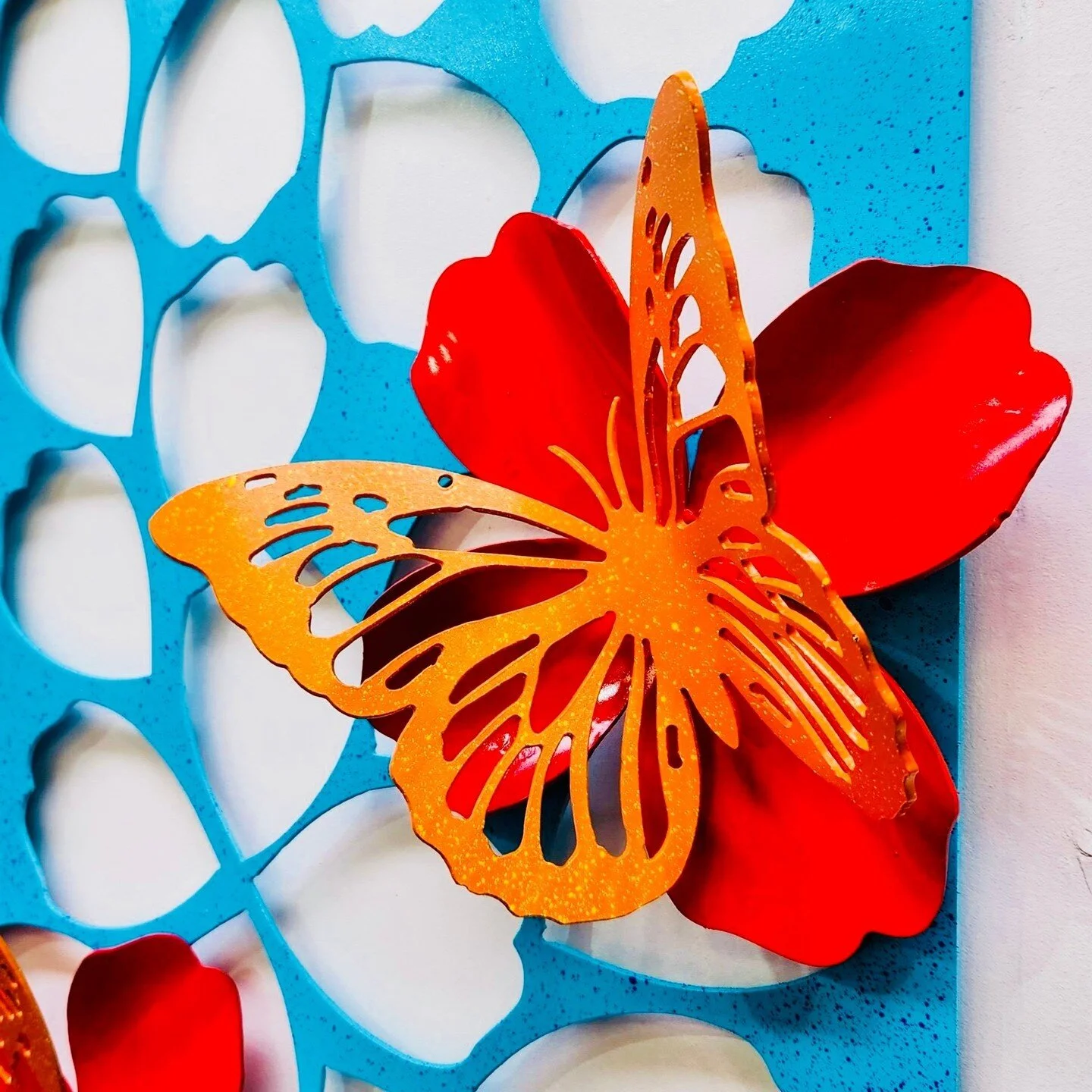 Busy making a few new artworks for the Nannup flower and garden festival this weekend&hellip; this one inspired by the beautiful tulips currently in bloom 😍

#nannup #flower #garden #festival #gardening #sculpture #gardenart #metalart #art #metal #w