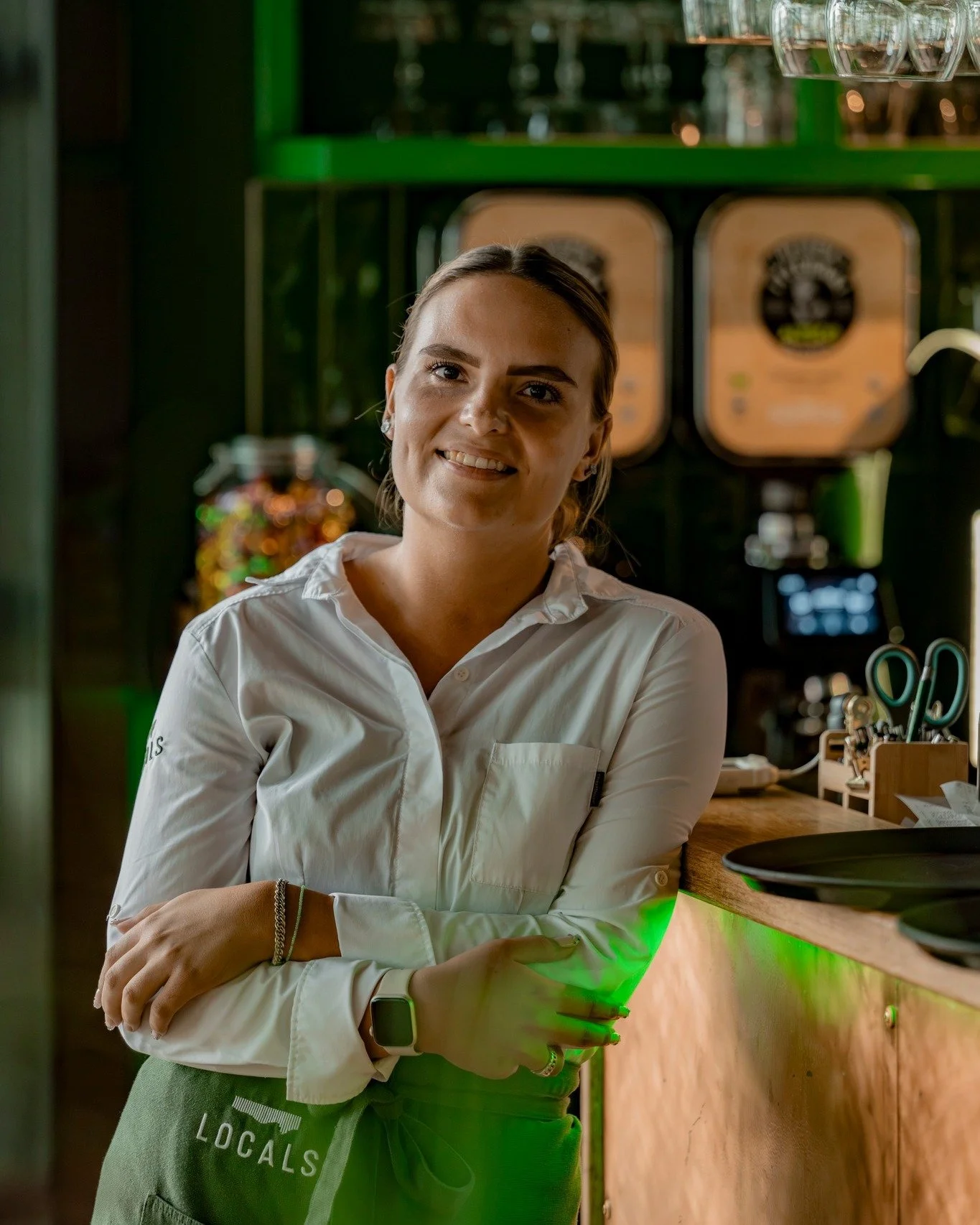 𝚆𝚎 𝚣𝚘𝚎𝚔𝚎𝚗 𝚟𝚎𝚛𝚜𝚝𝚎𝚛𝚔𝚒𝚗𝚐 ✨

Bij Locals werken we met een hecht, gezellig team. Houd jij van aanpakken, overzicht houden aan tafel en vind je het leuk om gasten een fijne tijd te bezorgen? Dan pas je bij ons.

We zoeken iemand met erva