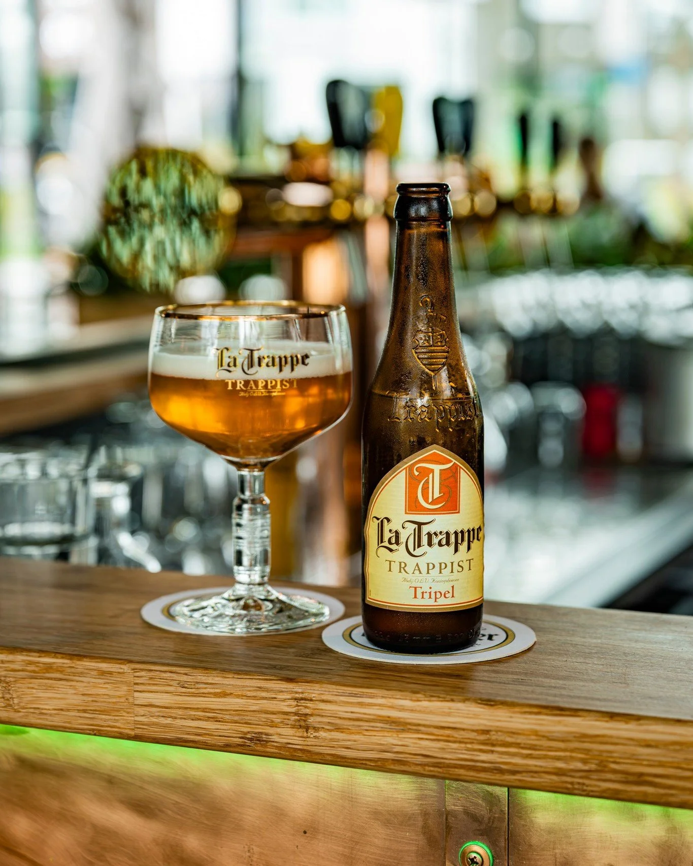 𝚅𝚛𝚒𝚓𝚍𝚊𝚐𝚖𝚒𝚍𝚍𝚊𝚐 &amp; 𝚃𝚛𝚒𝚙𝚎𝚕 🍺
De week mag losgelaten worden. Goed gezelschap, een glas @latrappe Tripel en het weekend dat voor je ligt. Meer heeft het niet nodig.

Het mooiste en lekkerste uit de Betuwe, welkom bij Locals.

#local