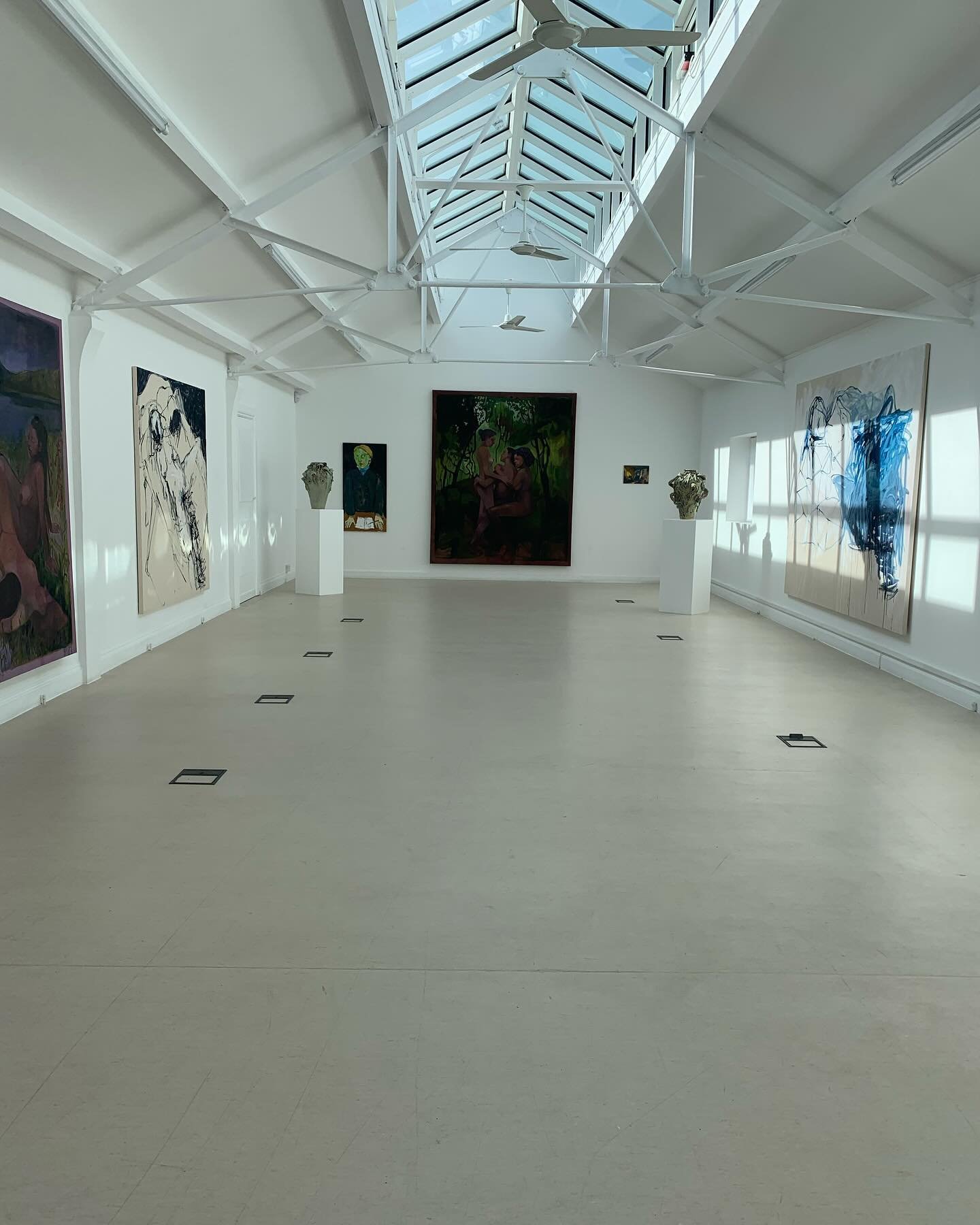 We do not Sleep exhibition at
TKE Studios
An inspiring exhibition and a wonderful space. Emin&rsquo;s  residency programme looks fantastic 💚 

Exhibiting artists:
Layla Andrews
Elissa Cray
Tracey Emin
Laura Footes
Joline Kwakkenbos
Gabriela Max
Lind