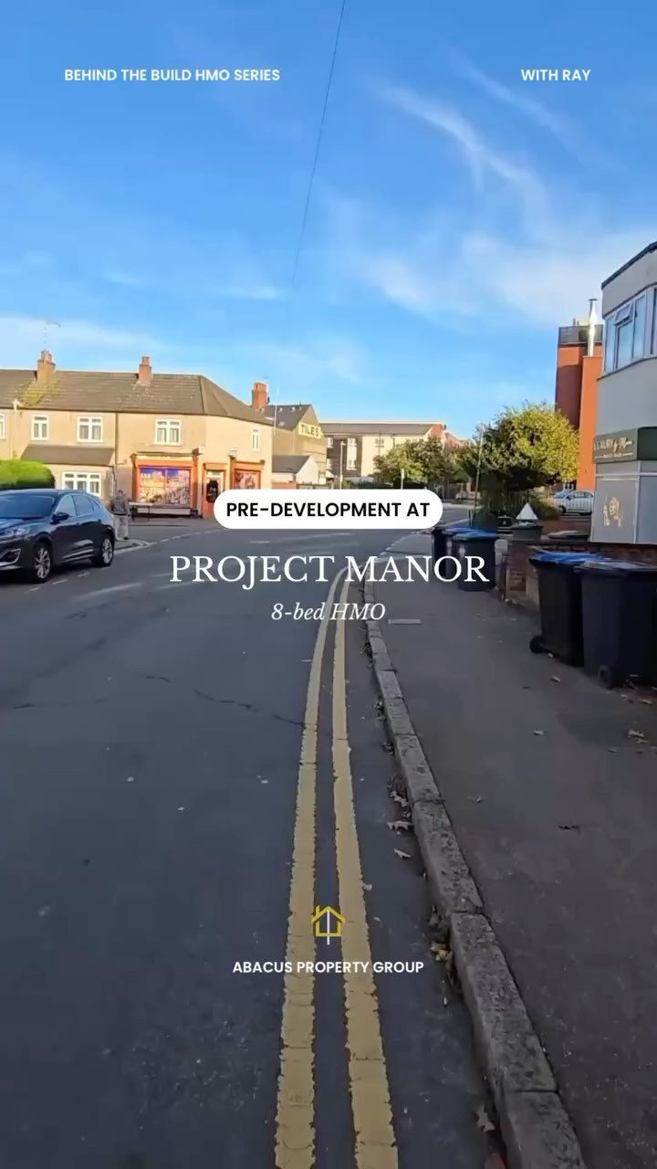 Welcome again to another Behind the Build: HMO Series with Ray..
Here’s another tour at Project Manor before the transformation begins! π
This 4-bed mid-terraced house in Rugby is now finishing the structural works phase, making way for an