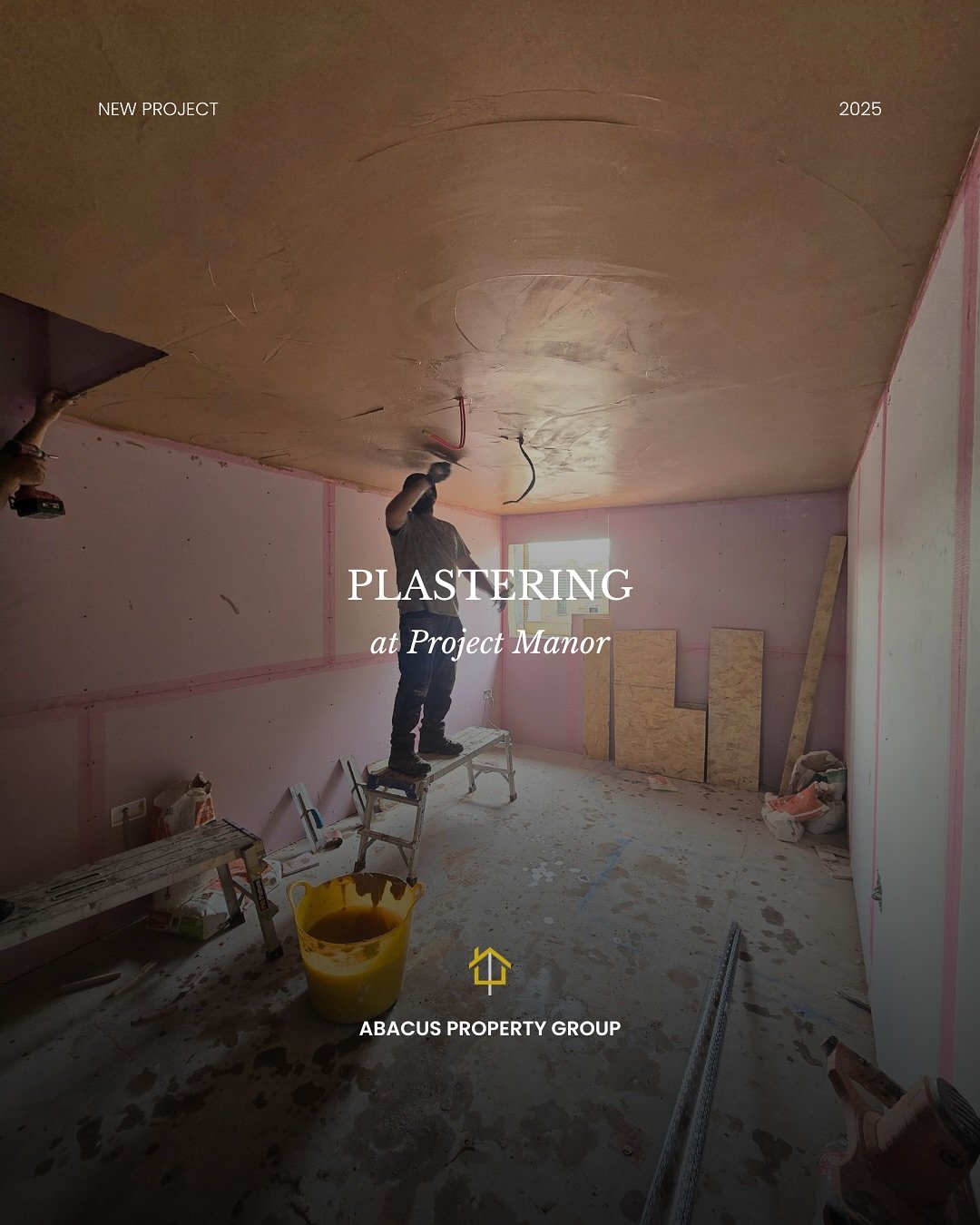 We’re back at the Behind the Build: HMO Series with Ray…
Plastering was well underway at Manor when these photos were taken a few weeks ago, most of the property had already been smoothed out and was starting to look clean and crisp. Fa