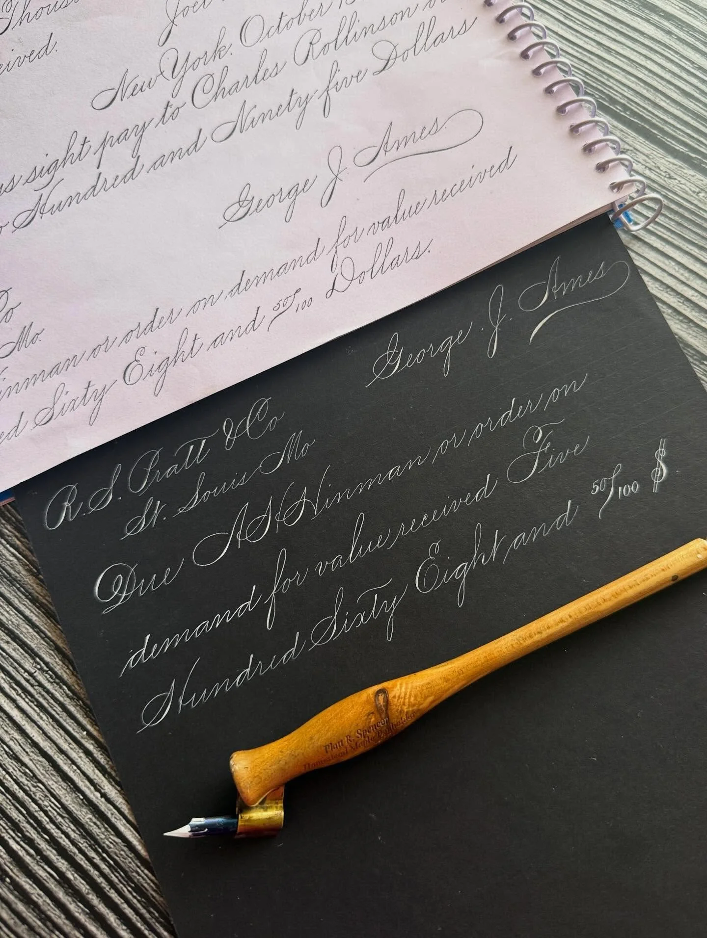 Back with Spencerian practise ! 
Holder @michaelrsull 
Nib Gillott 303
.
#spencerian #spencerianscript #spencerianpenmanship #penman #penmanship