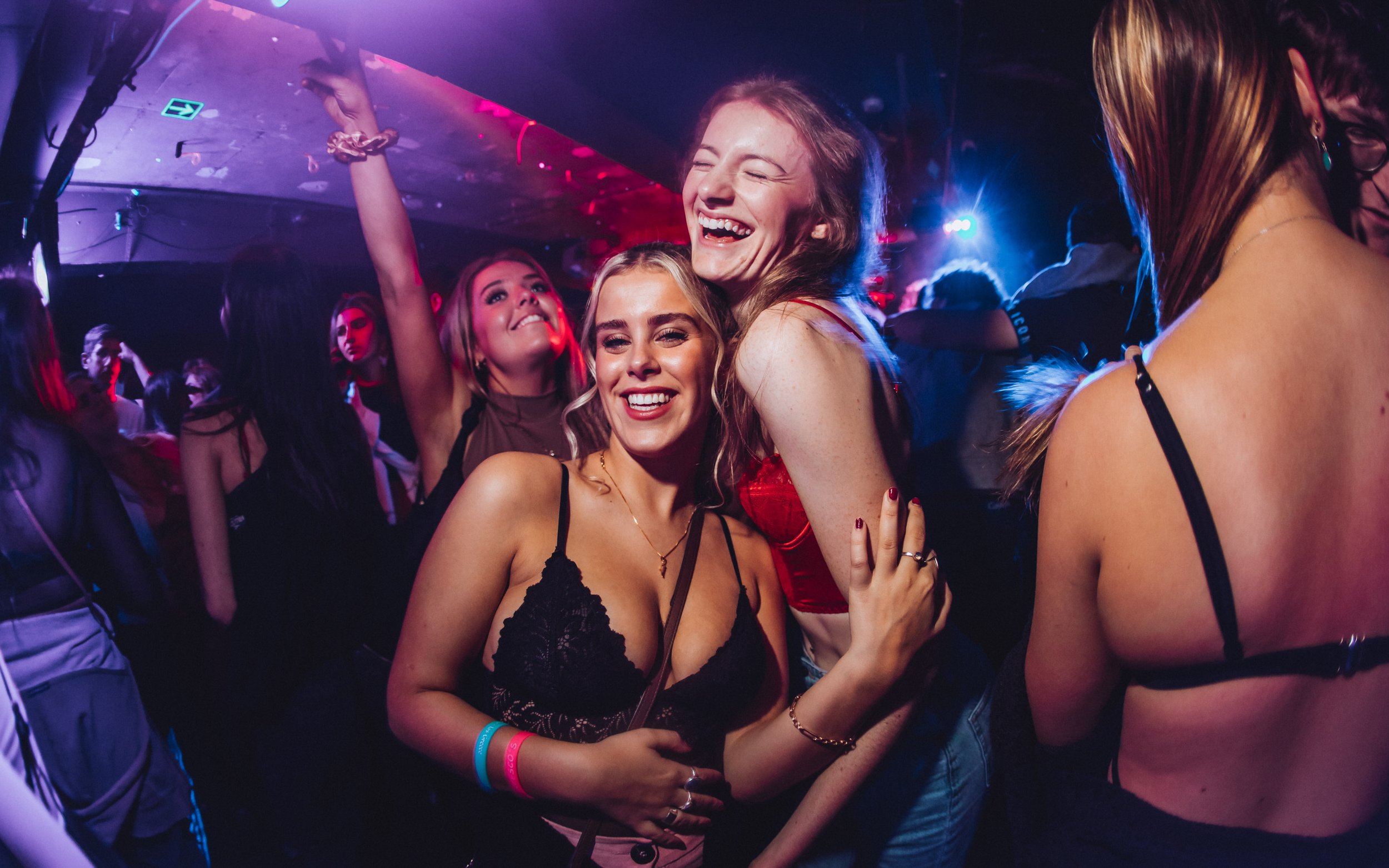 girls. Have a good time in