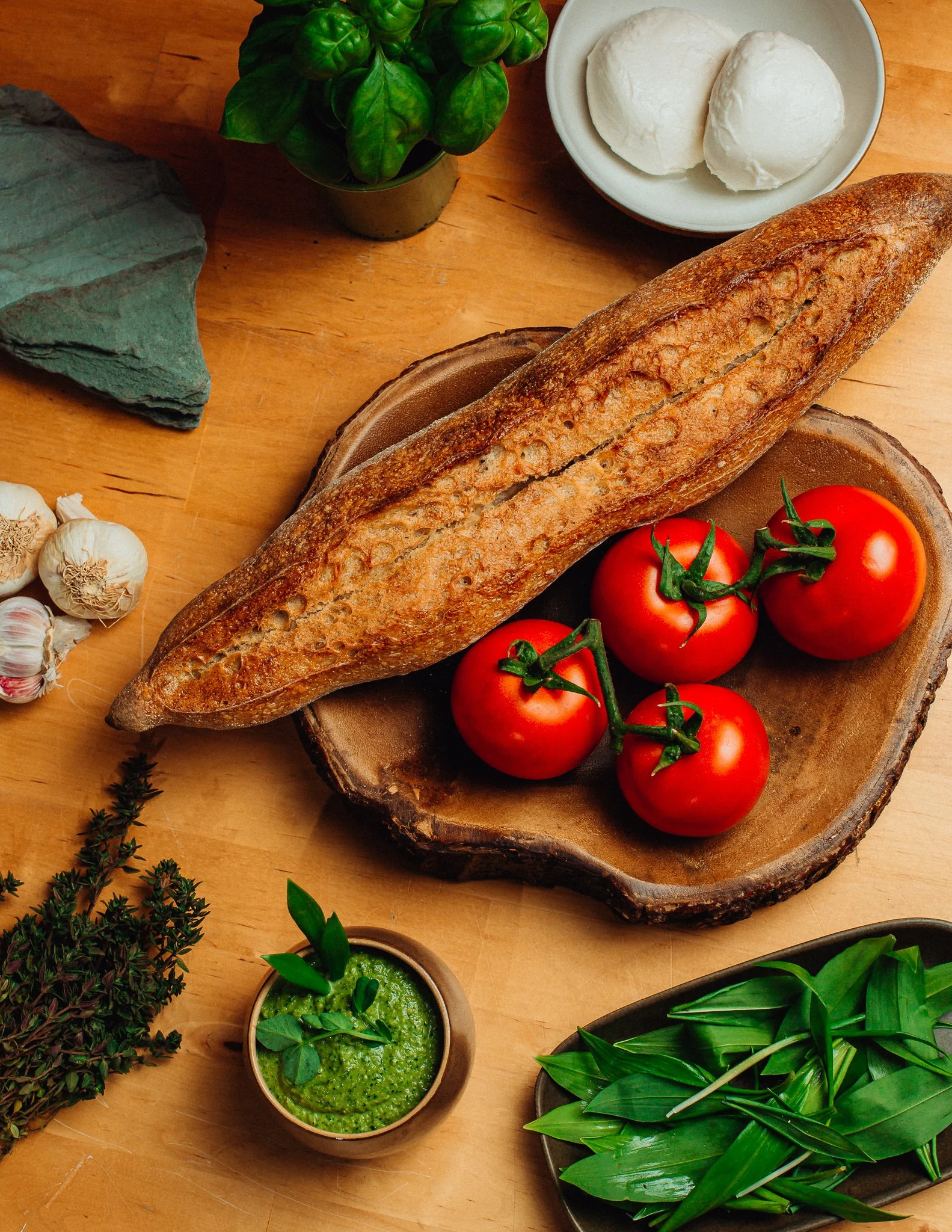 Who made baguette by honest, edibles