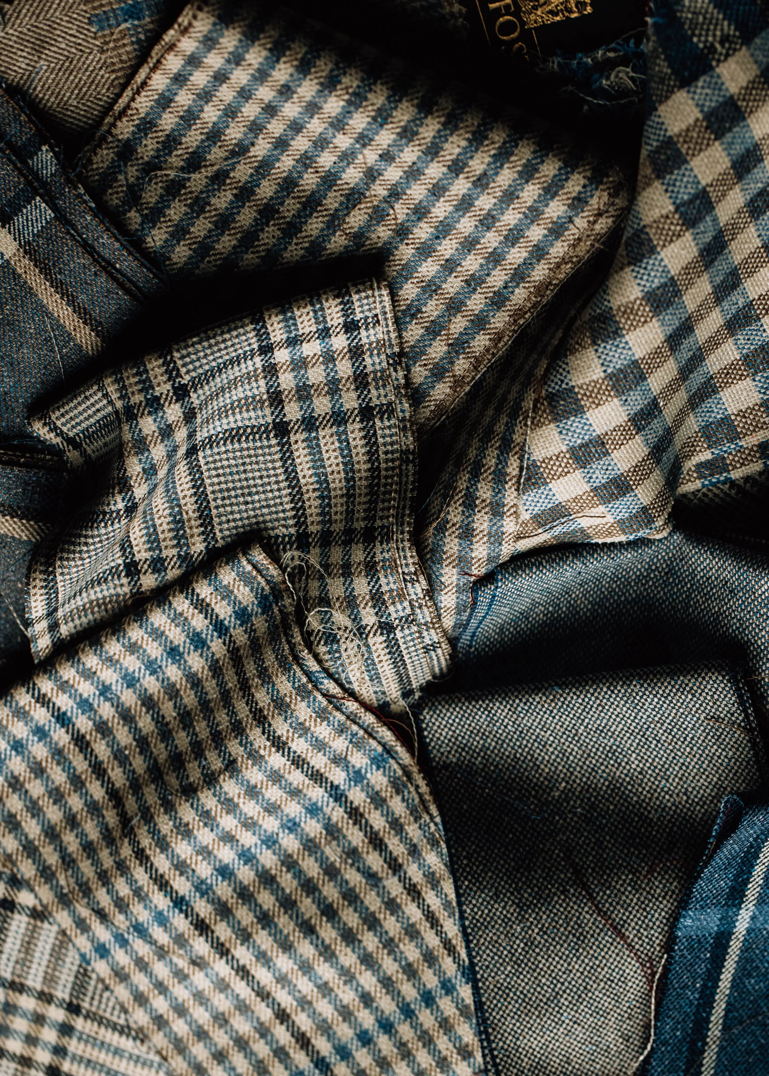  small pieces of fabric