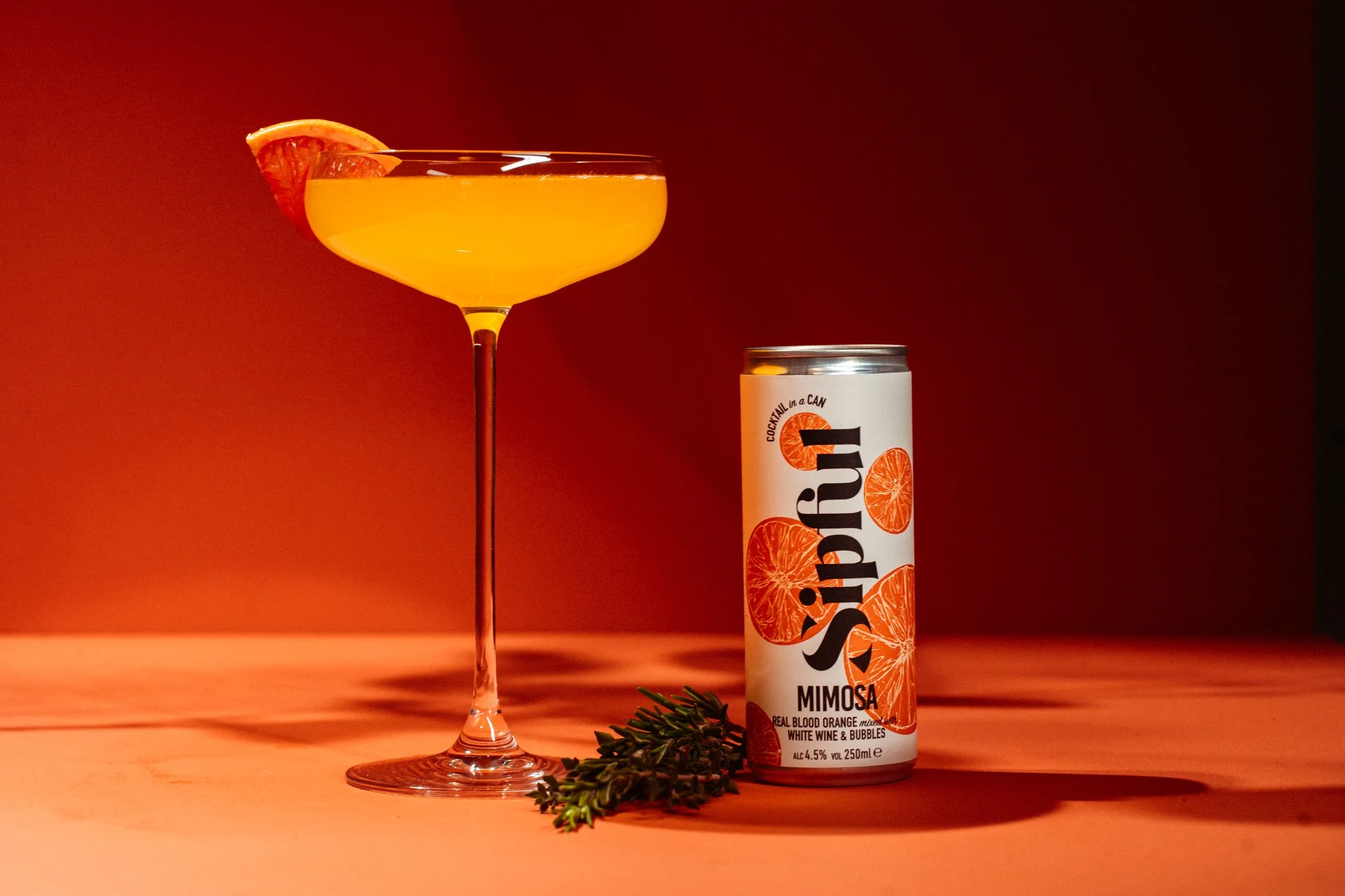  sipful 
drinks cocktail in a can