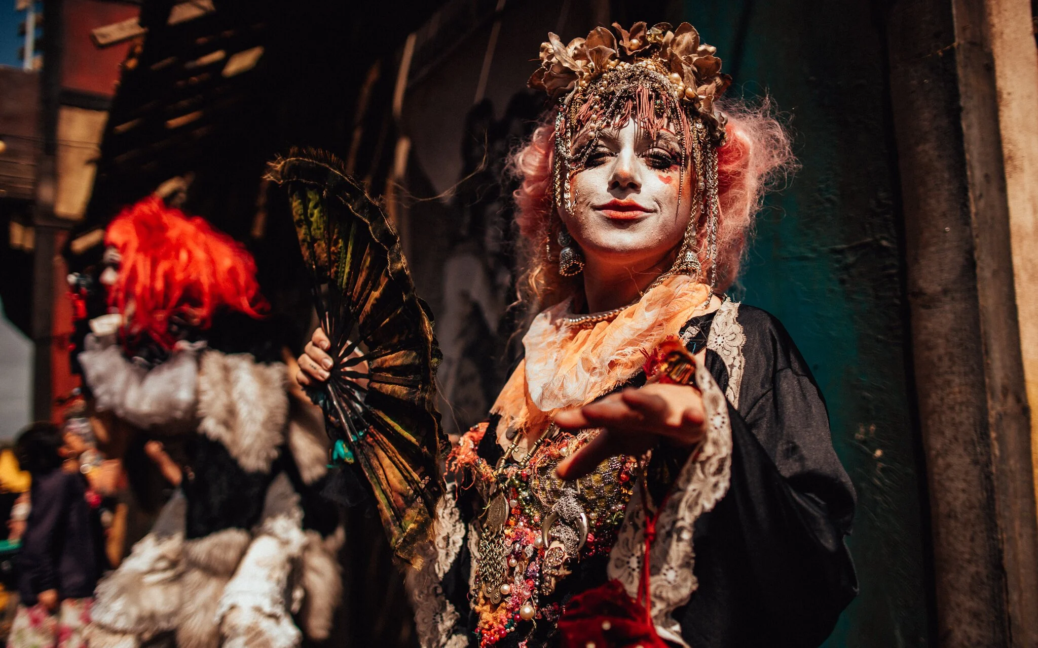  interactive performer at boomtown music festival