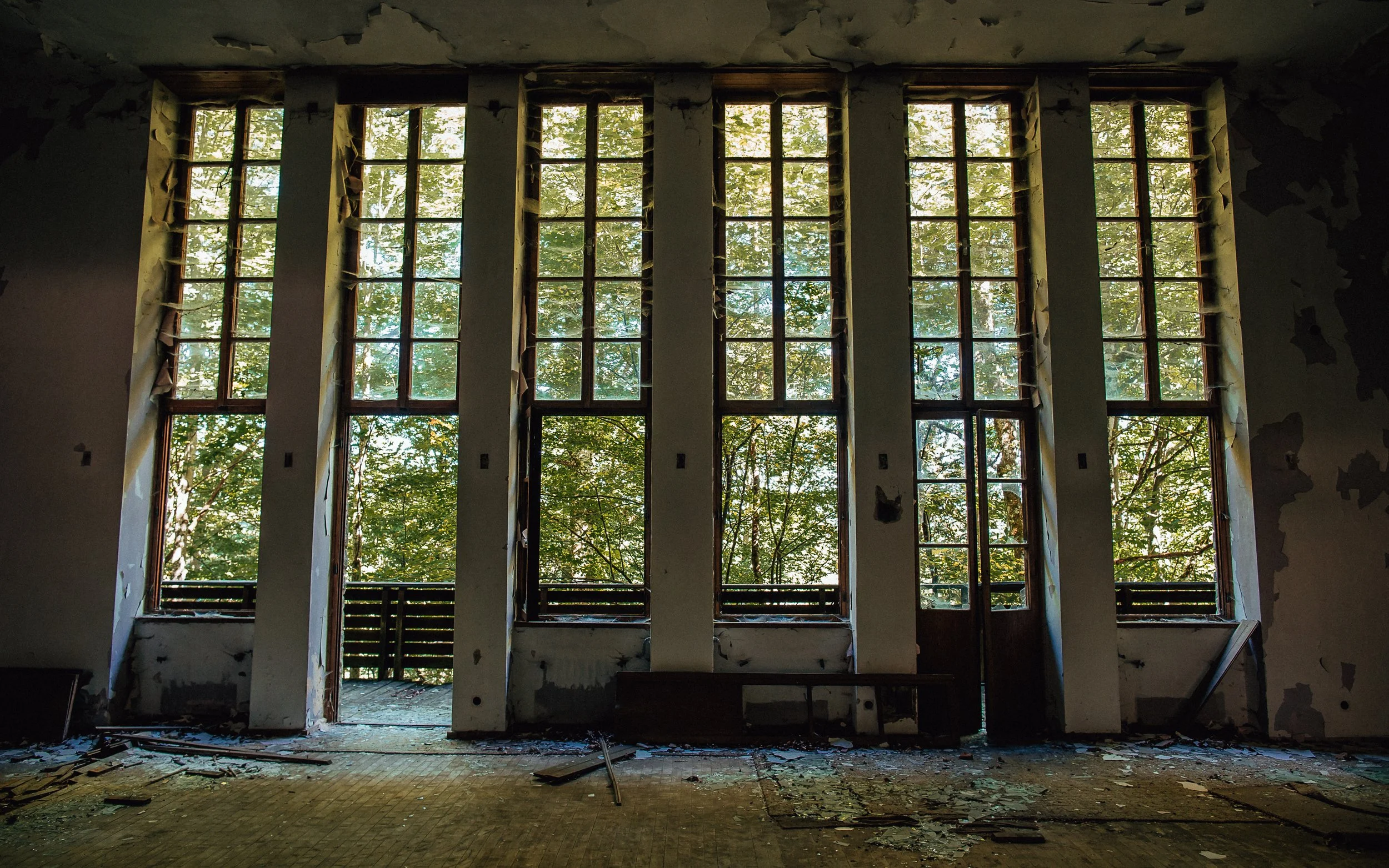  Tito's abandoned Villa Croatia Villa Izvor