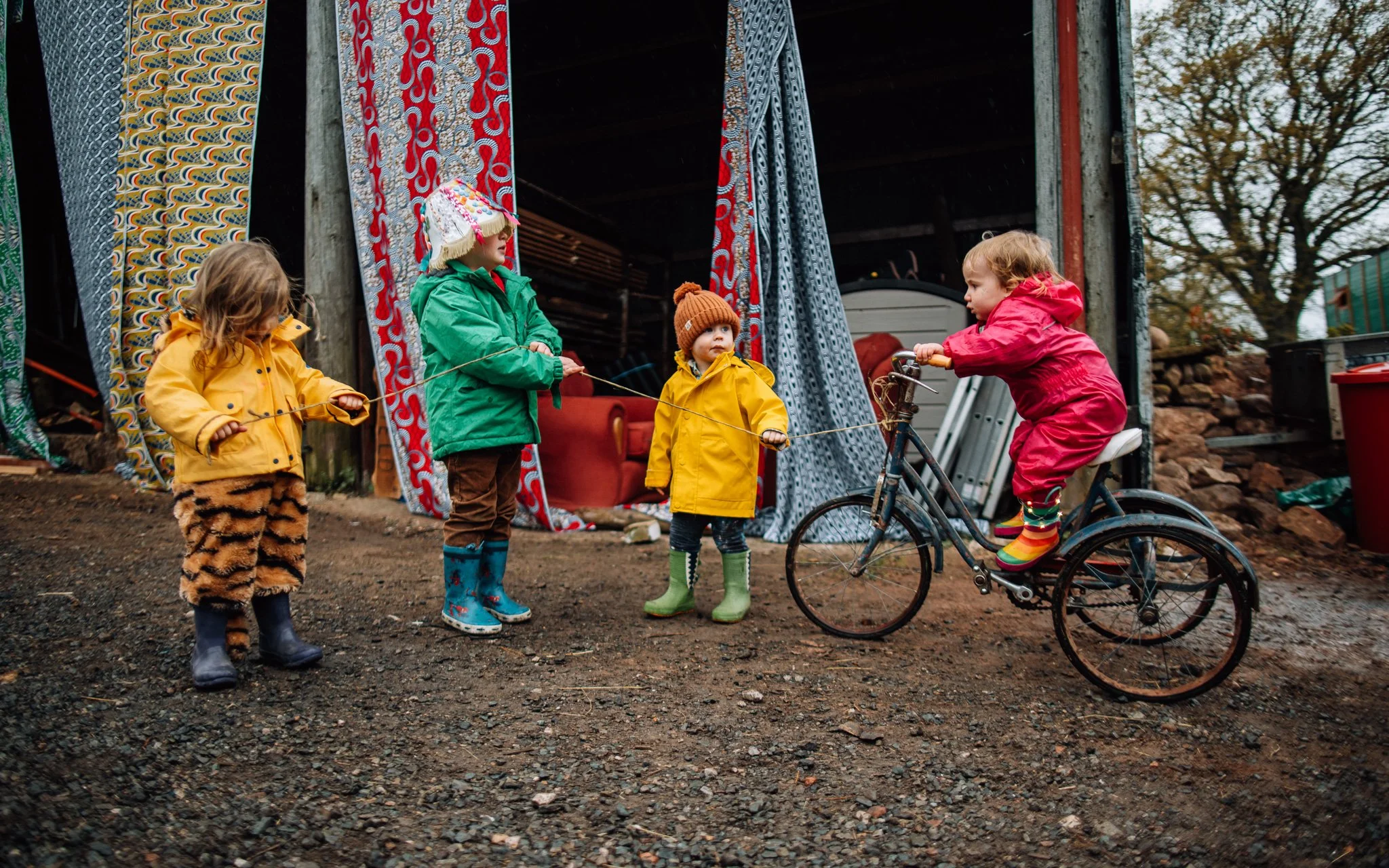  children use tricycle