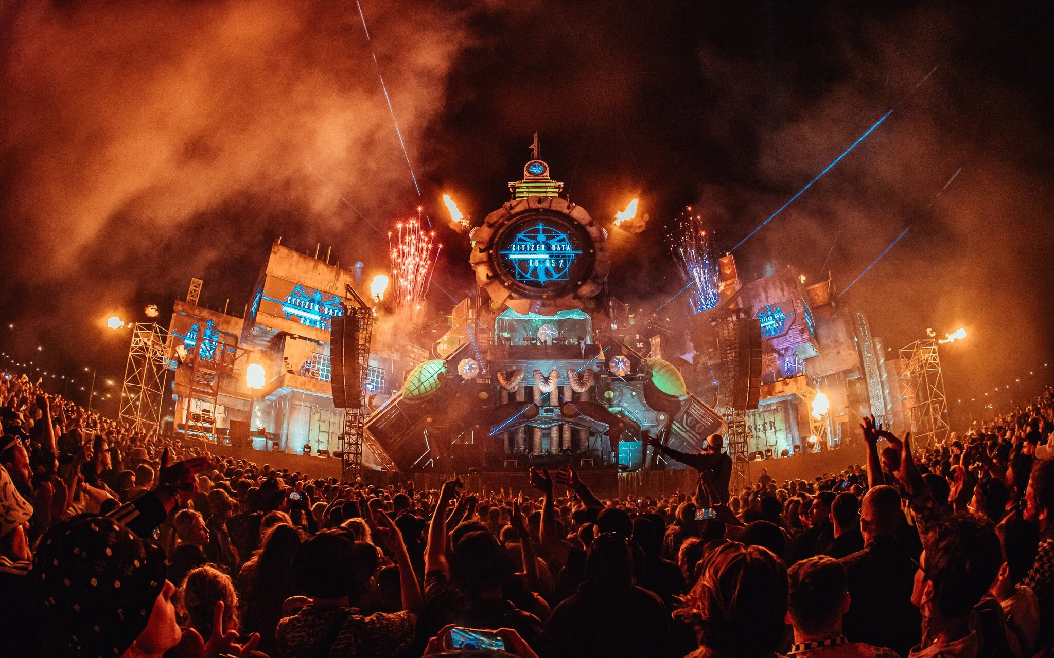  a big crowd at boomtown music festival