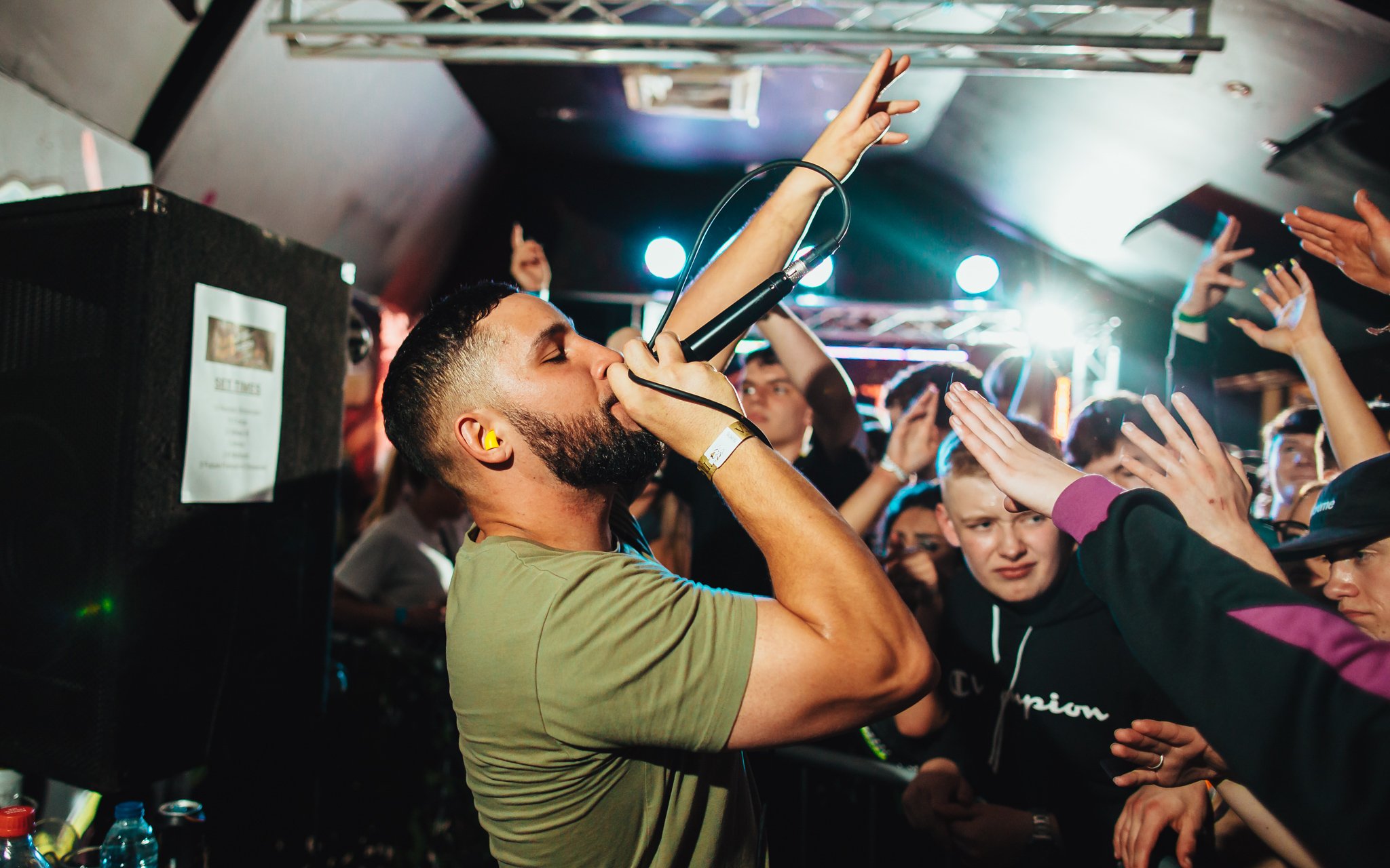 MC performs to a wild crowd