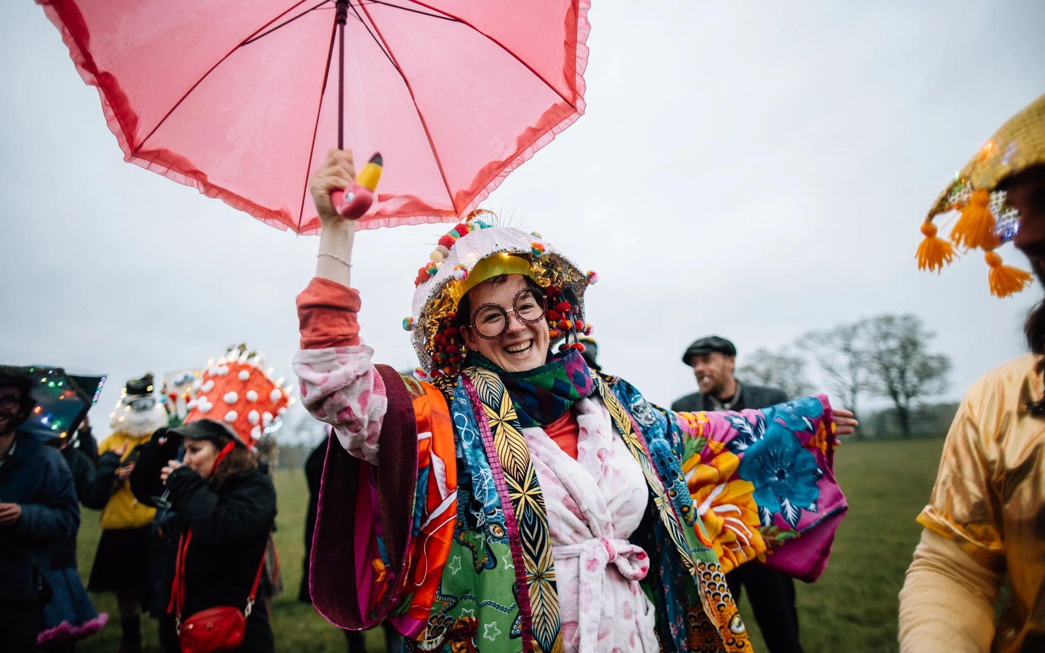  Lady in festival fashion