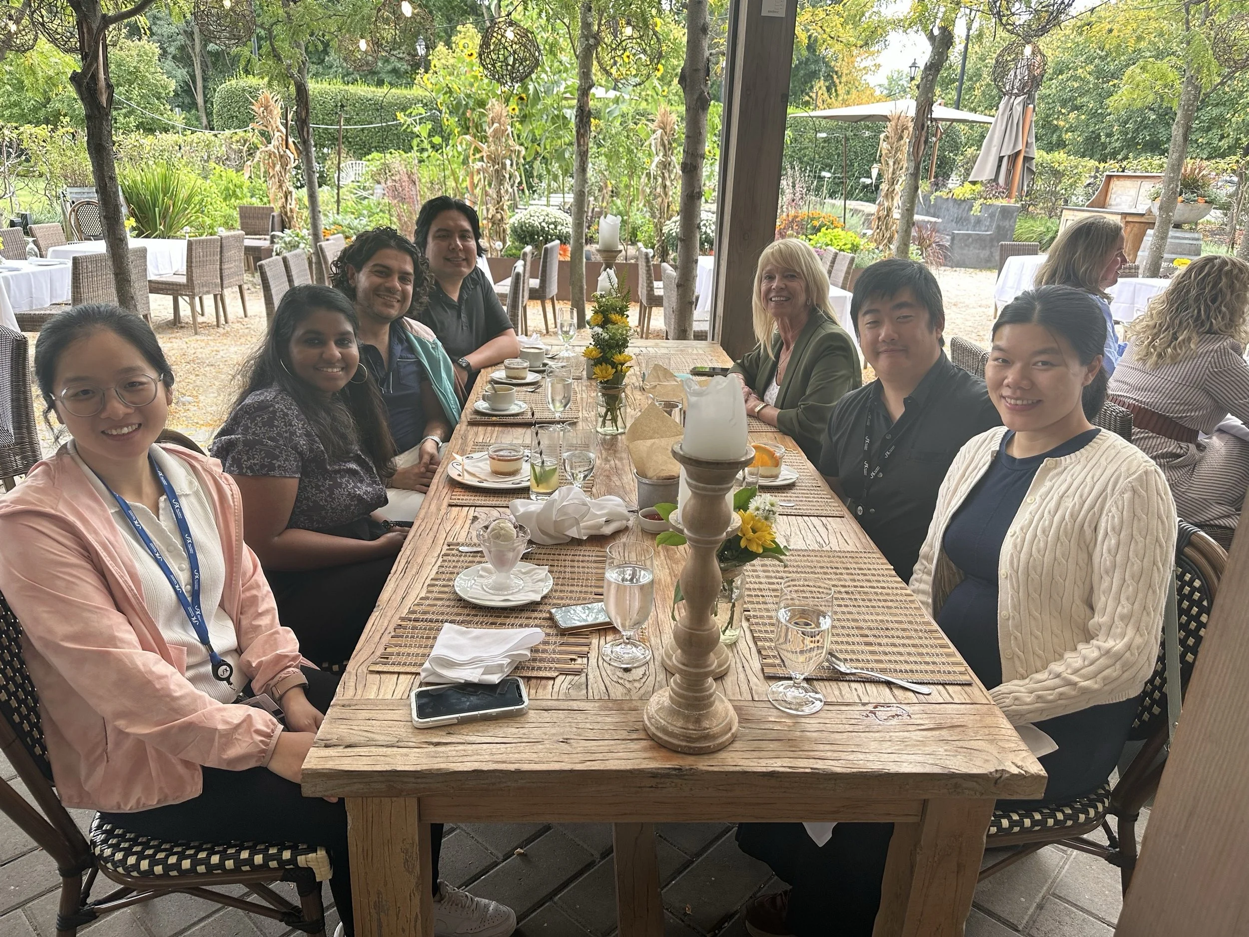 Sept 2024: Lab summer lunch!