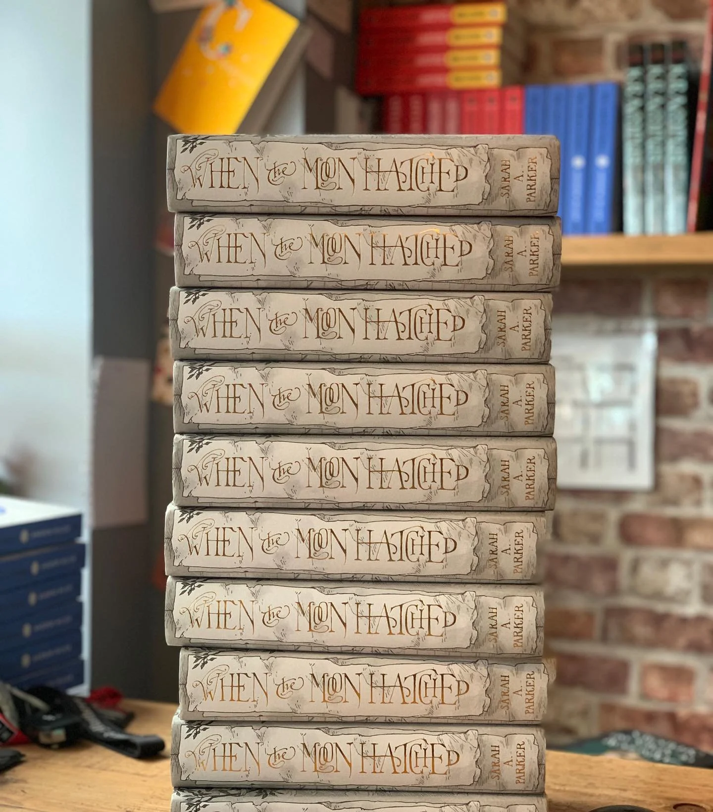 Deluxe editions of When The Moon Hatched have arrived in store! 🌙 

A stunning new cover, sprayed edges and foiled hardback 🐉

Also available online for UK &amp; worldwide shipping - head to the link in our bio! 

#WhenTheMoonHatched #Dragons #Sara