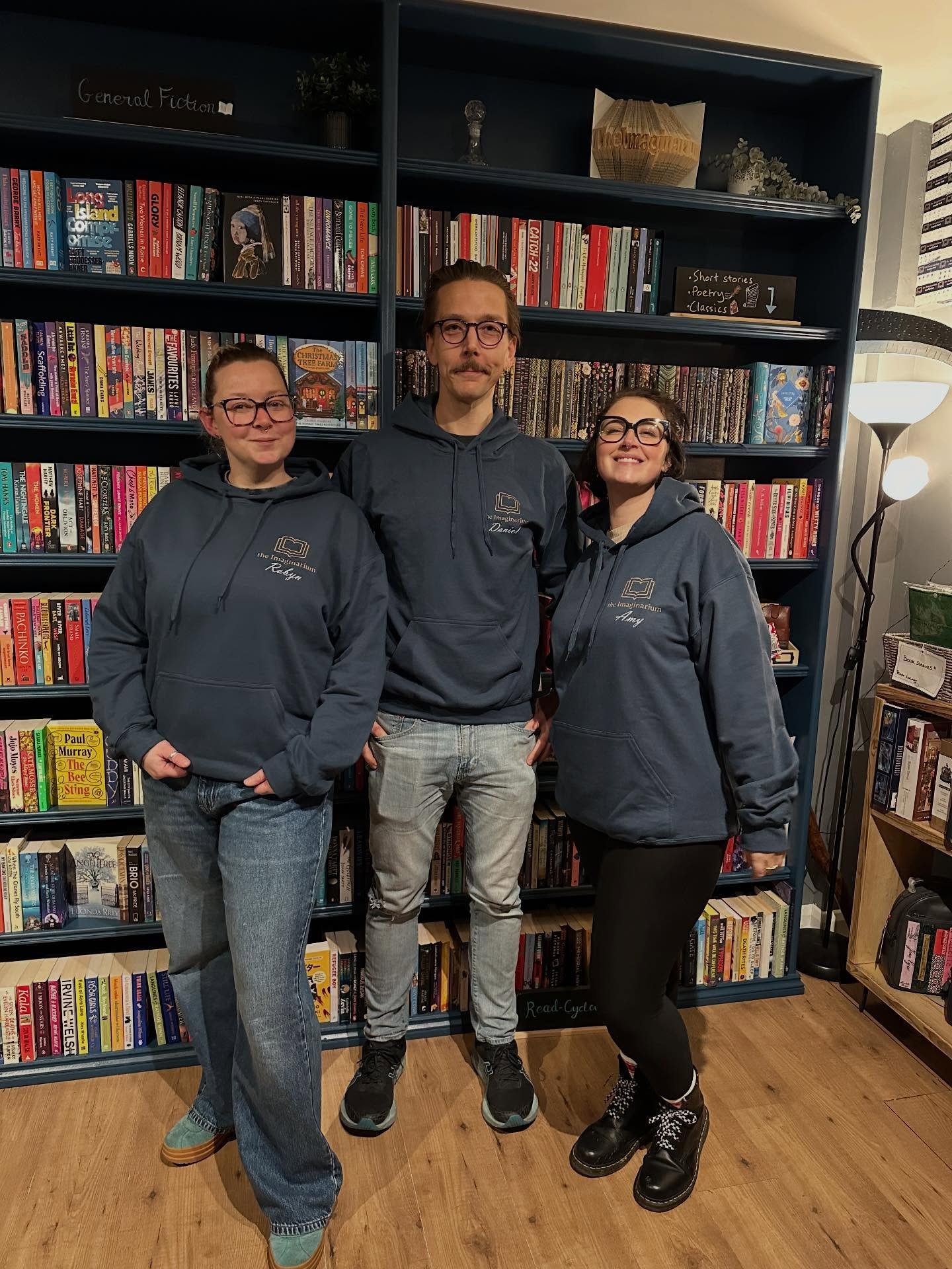 Look at us in our fancy new hoodies! 💙

With the colder weather, we wanted to be able to represent the shop whilst keeping warm. So the amazing team at @brandingworx helped us by making us these branded hoodies.

We might not win any prizes our mode
