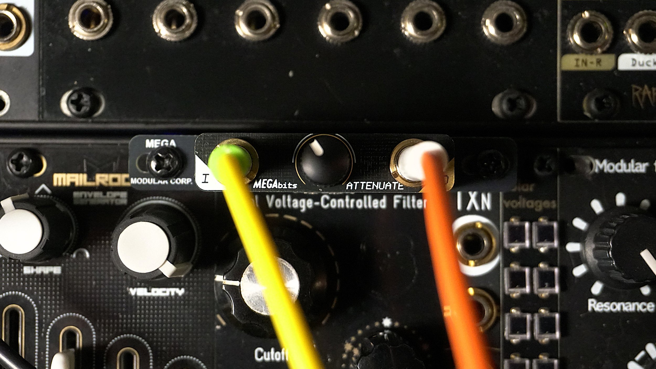 MMUTE - Momentary Mute Megabit