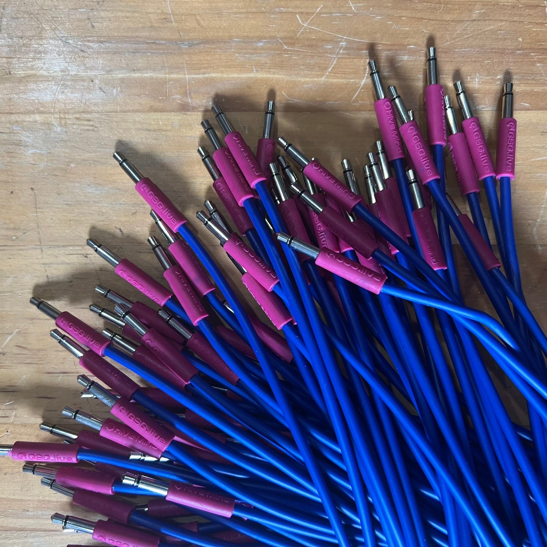 https://i.etsystatic.com/6191879/r/il/174eeb/6169016882/il_fullxfull.6169016882_7s80.jpg