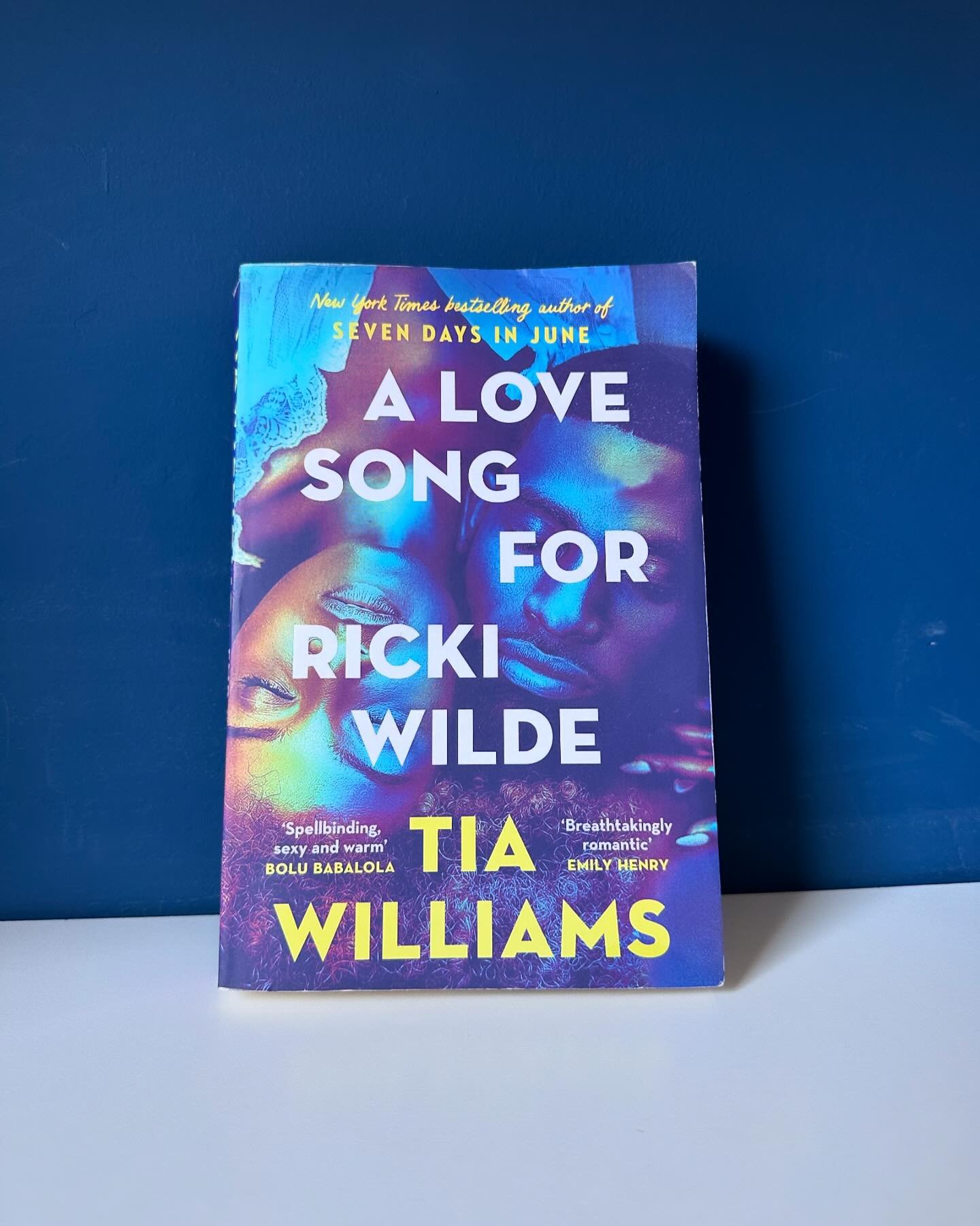 ⭐️ ⭐️ ⭐️ ⭐️ 
It&rsquo;s a yes from me. I enjoyed this Bookclub book thoroughly. Well written, good pace, interesting and genre-bending and with some very fiery romance ❤️&zwj;🔥 

Also, we had a wonderful Bookclub complete with a lovely colouring act