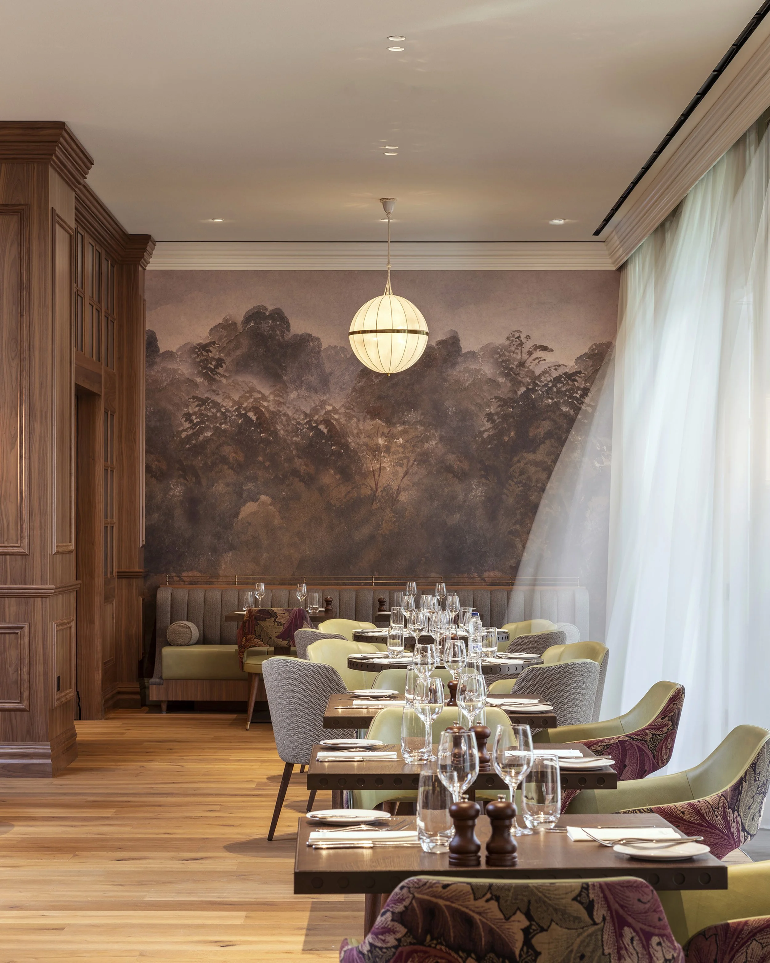 Kilian O’Sullivan Award Winning London Based Architectural Photographer & Interiors Photographer Brasserie 1869 at The Hurlingham Club Jestico Whiles
