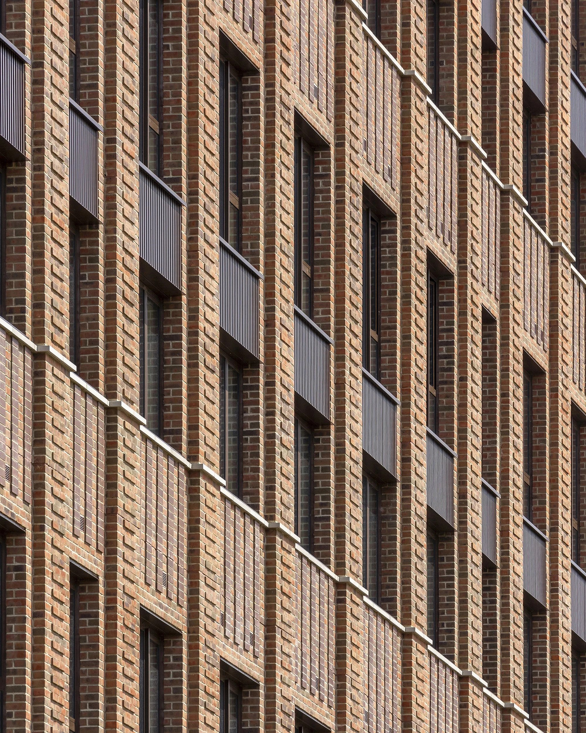 Kilian O’Sullivan Award Winning London Based Architectural Photographer & Interiors Photographer HTA Design Greenford Quay