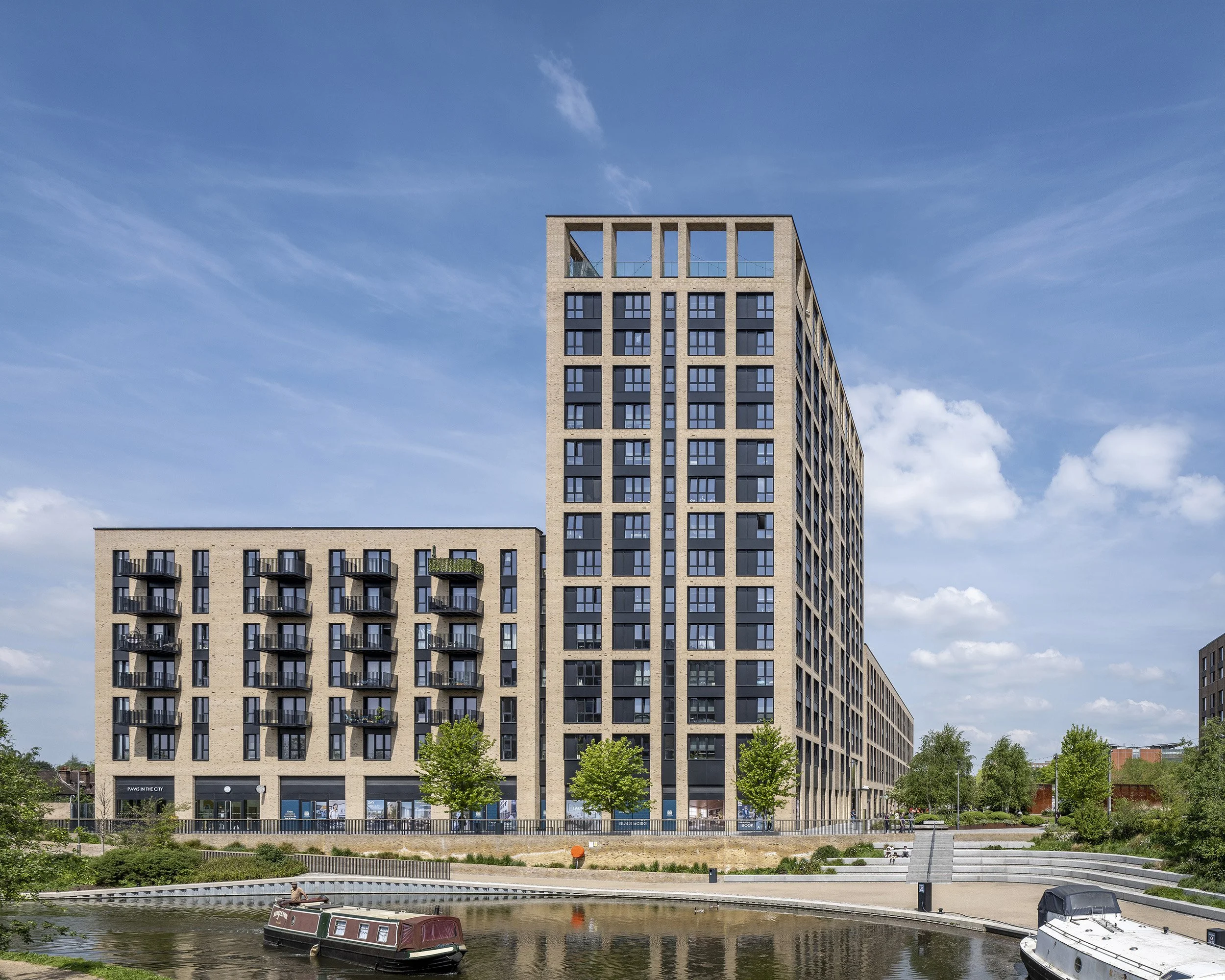 Kilian O’Sullivan Award Winning London Based Architectural Photographer & Interiors Photographer HTA Design Greenford Quay