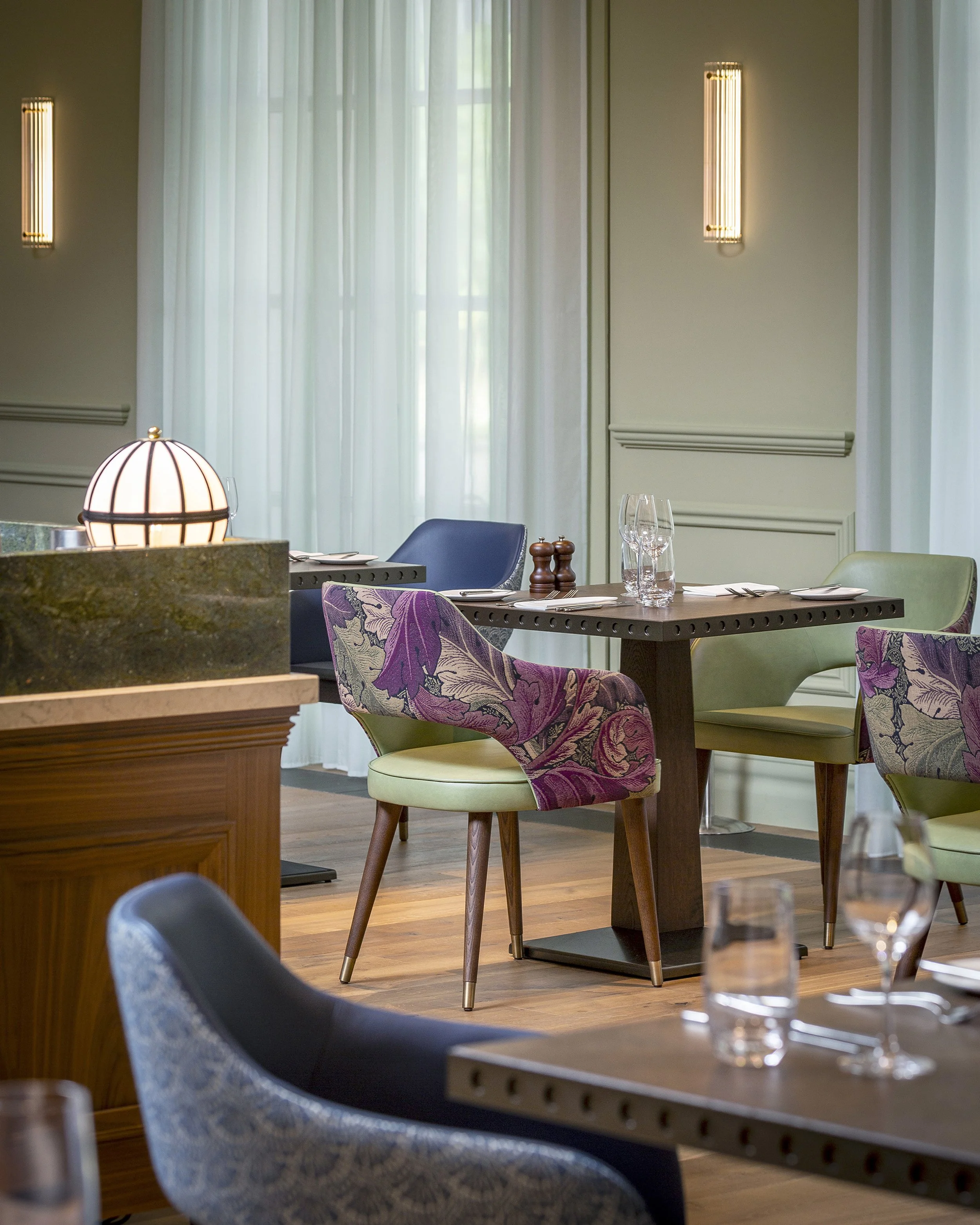 Kilian O’Sullivan Award Winning London Based Architectural Photographer & Interiors Photographer Brasserie 1869 at The Hurlingham Club Jestico Whiles