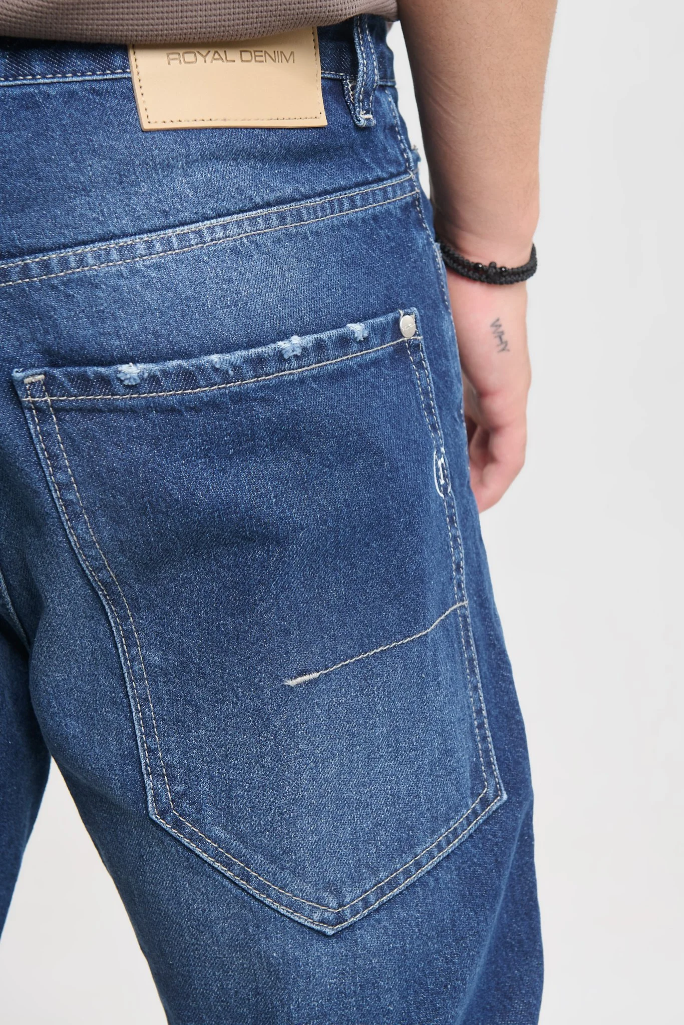 royal denim 112.jpg