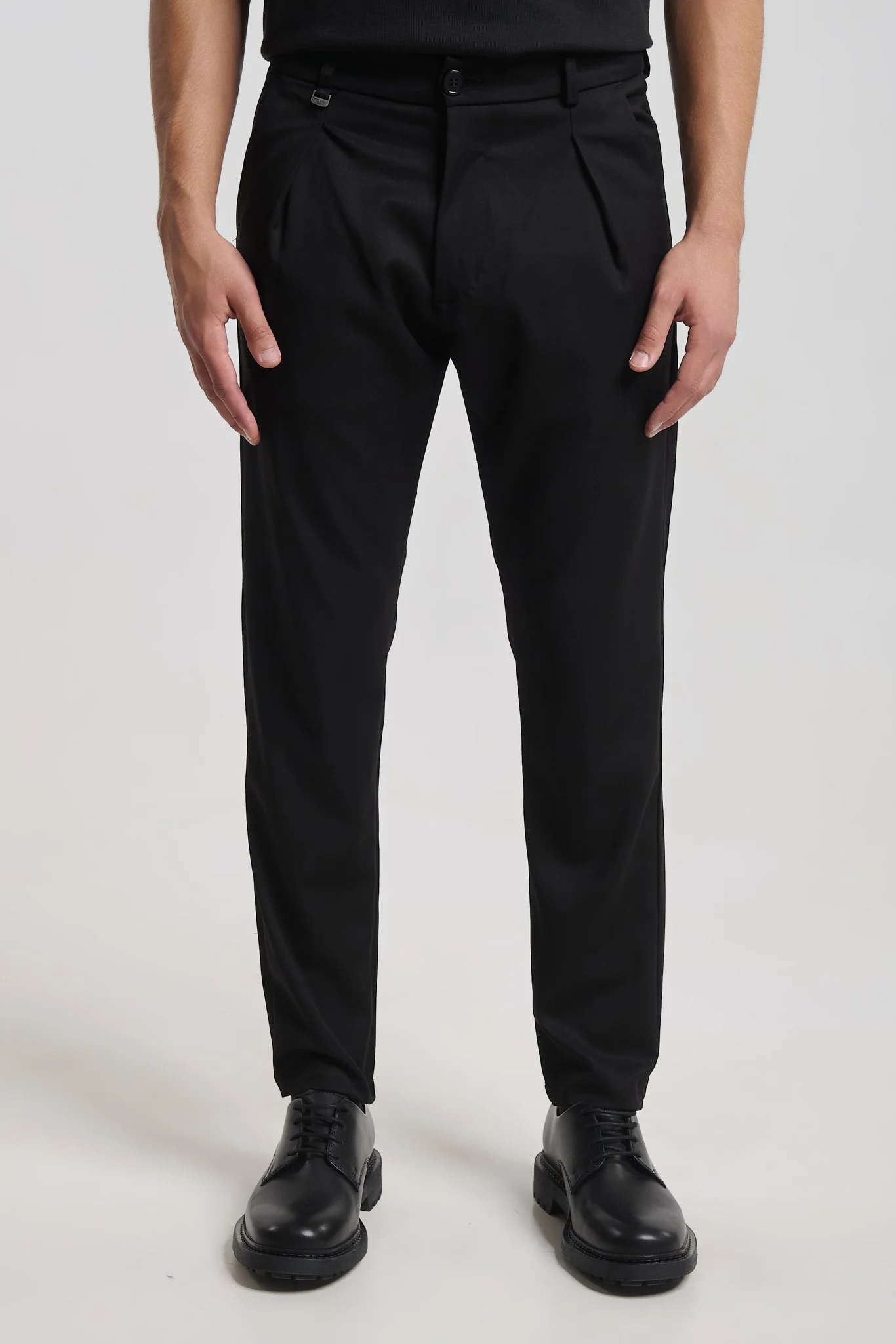 Perth 2382 Black Pleated Pants — Men's Chino, Tapered Fit
