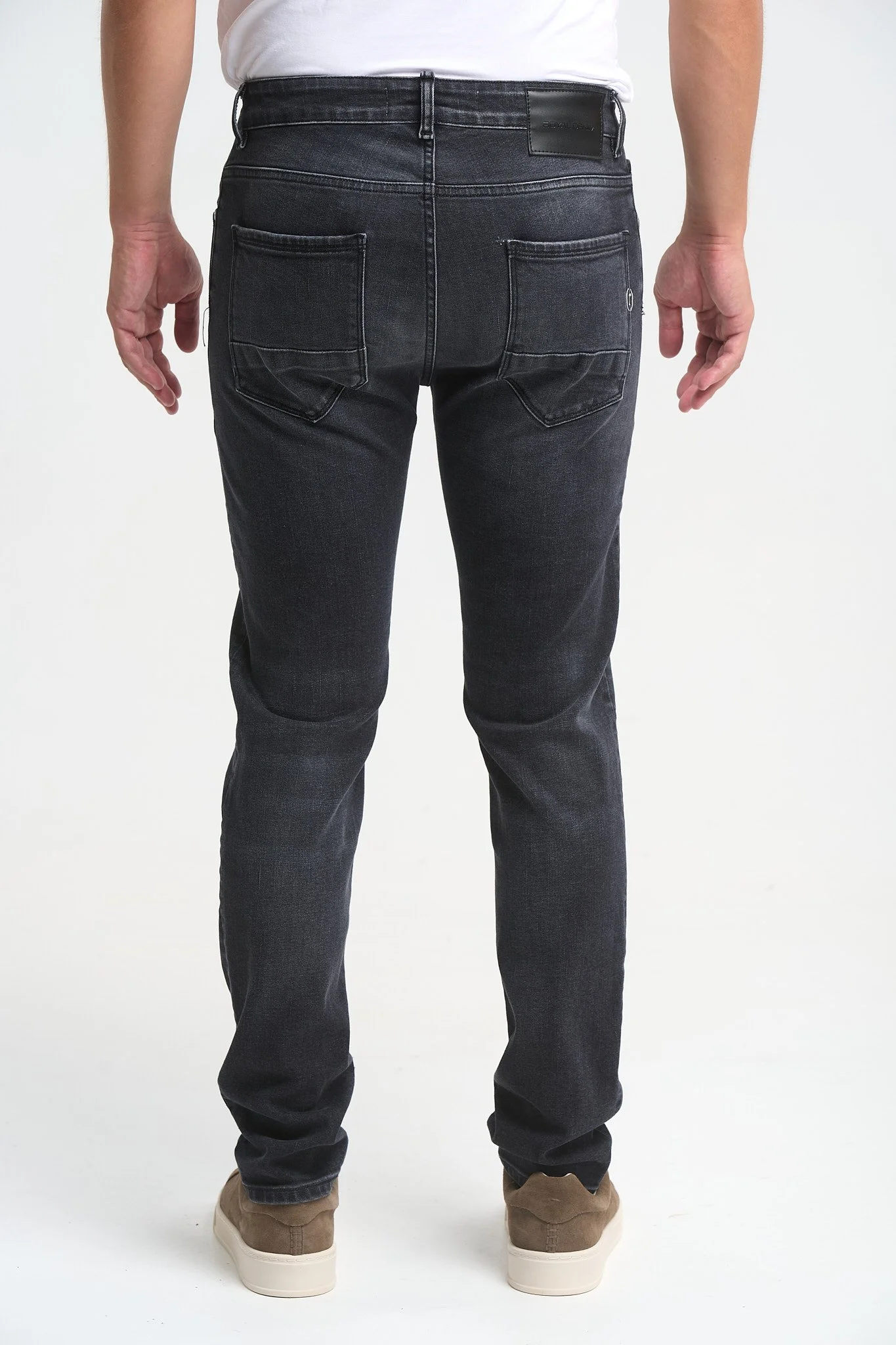 2025-09-16 royal denim0585.jpg