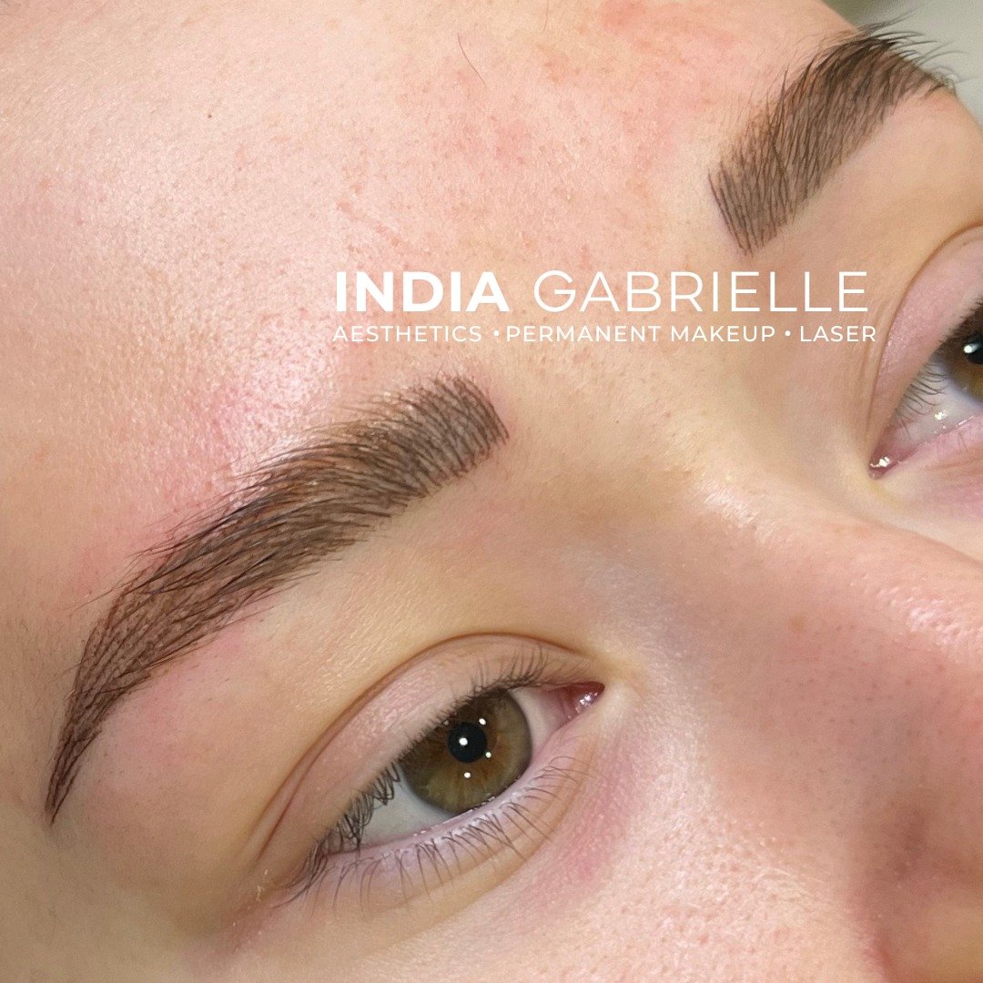 Stunning Combination Brows by India Gabrielle - Multi UK Award Winning Permanent Makeup Artist &amp; Educator ✨

The Combination Brow style combines the hyperrealism of hairstrokes with the soft shading of the powder effect. The front of the brows fe