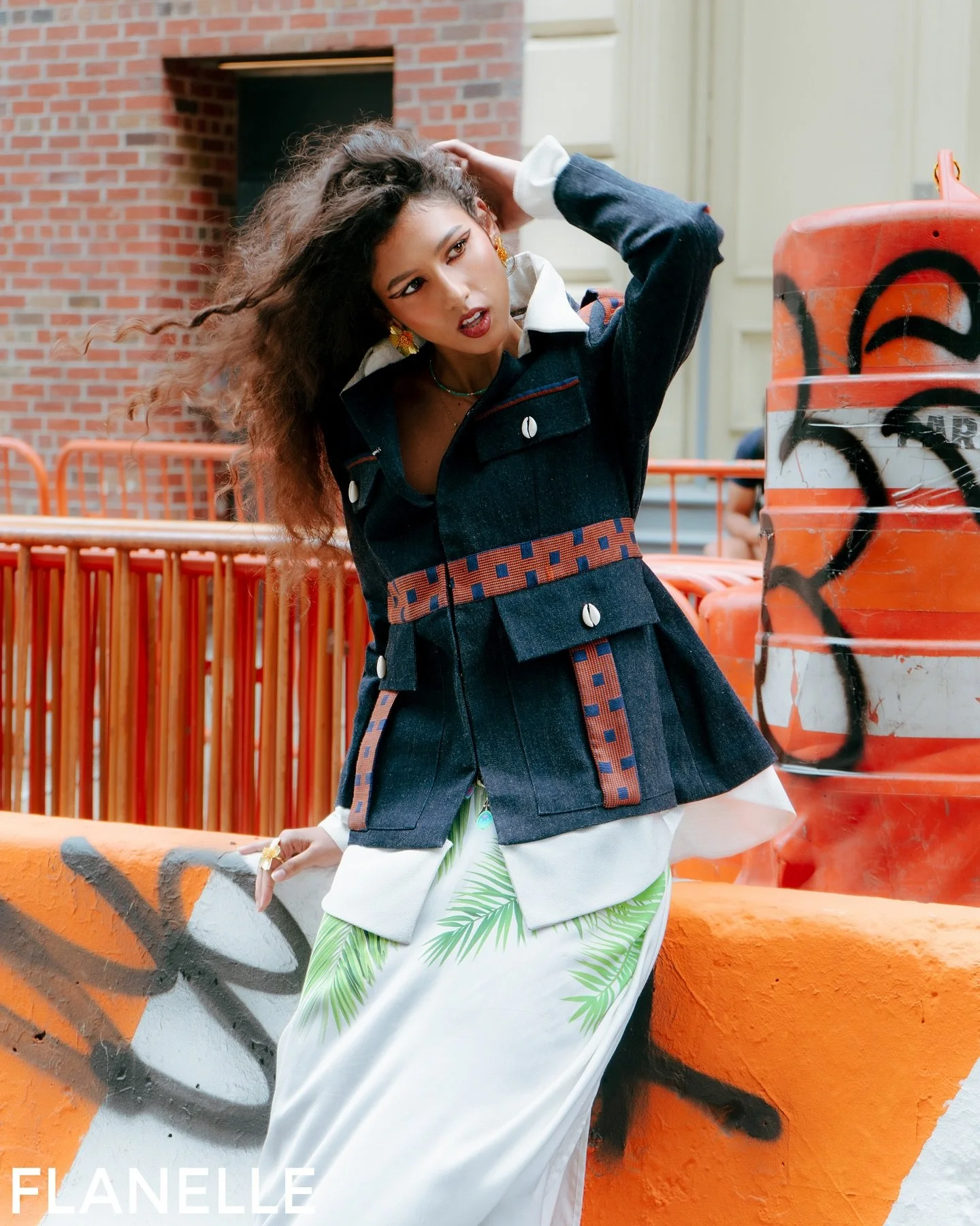 for @flanellemagazine ✨ 

The Cooper Room @flyingsolonyc 
Photo: @alicecips 
Styling: @julianagomes.stylist 
Model: @kayaspielberg 
Makeup: @simplysarajademakeupartist 

#makeupbysarajade #nycmakeupartist #asianmakeupartist #nycmua #editorial #flanel