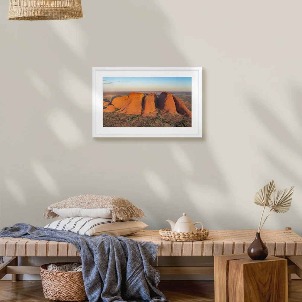 kata-tjuta-aerial_600-x-337mm_50mm_lennon-slim_interior-tea-break.jpg