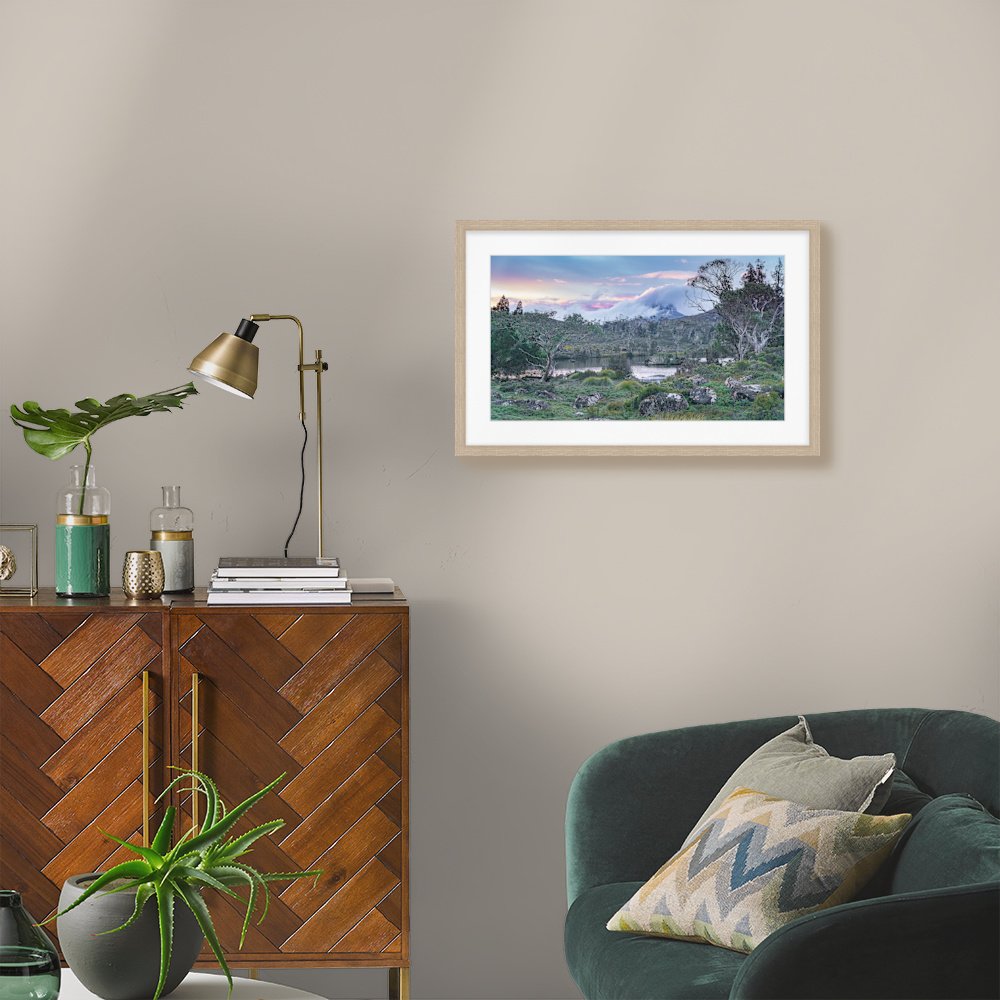 barn-bluff-lake-windermere_600-x-337mm_50mm_springfield_interior-mid-century.jpg