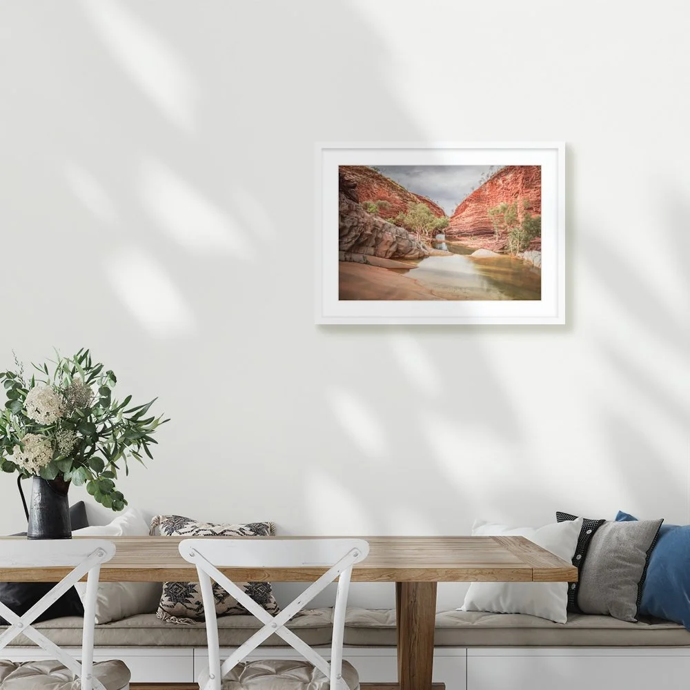 hamersley-gorge_600-x-400mm_50mm_lennon-slim_interior-kitchen-table.jpg