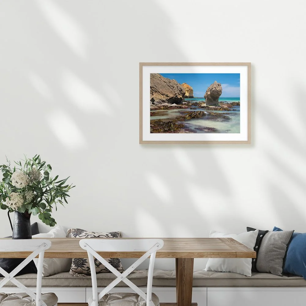 childers-cove_600-x-400mm_50mm_springfield_interior-kitchen-table.jpg
