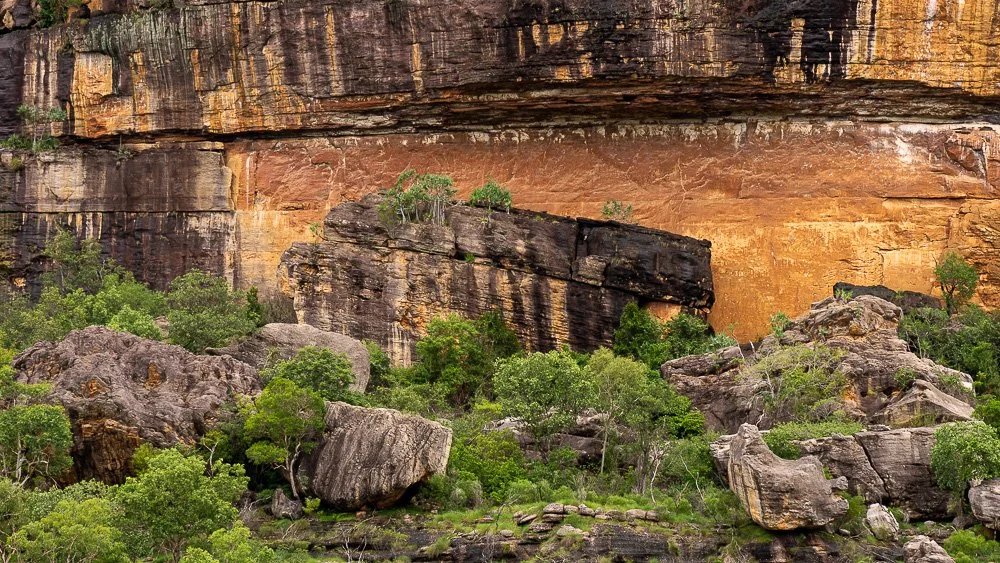 Kakadu Cliff-26.jpg