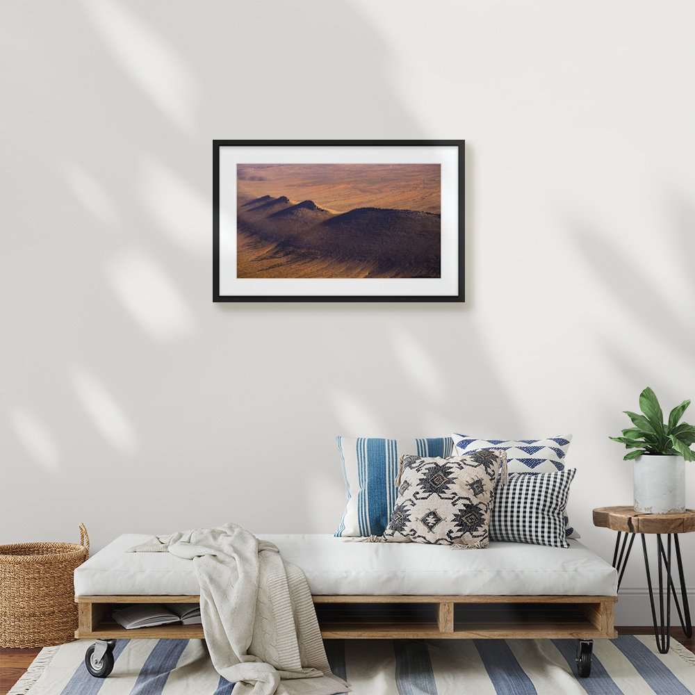 flinders-ranges-aerial_600-x-337mm_50mm_zeppelin-slim_interior-lounge.jpg