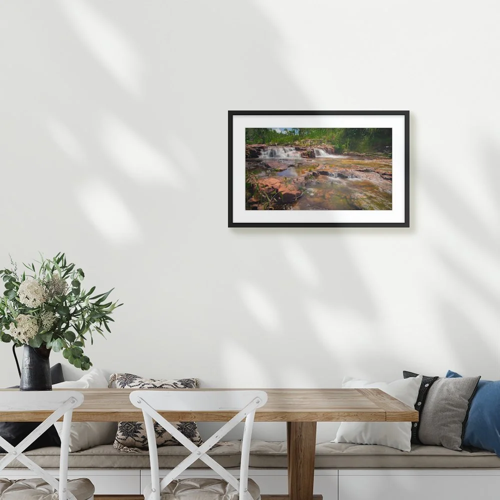 upper-cascades-litchfield-np_600-x-337mm_50mm_zeppelin-slim_interior-kitchen-table.jpg
