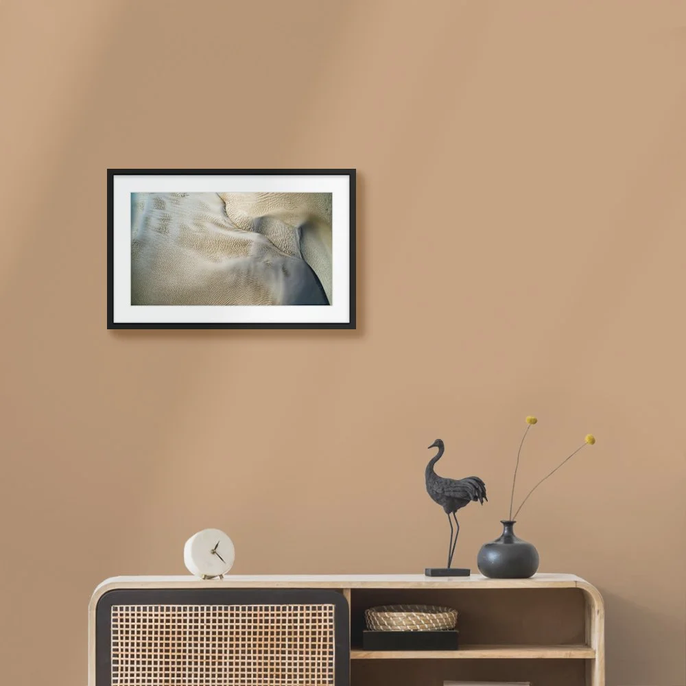 lancelin-dunes_600-x-337mm_50mm_zeppelin-slim_interior-console-with-bird.jpg