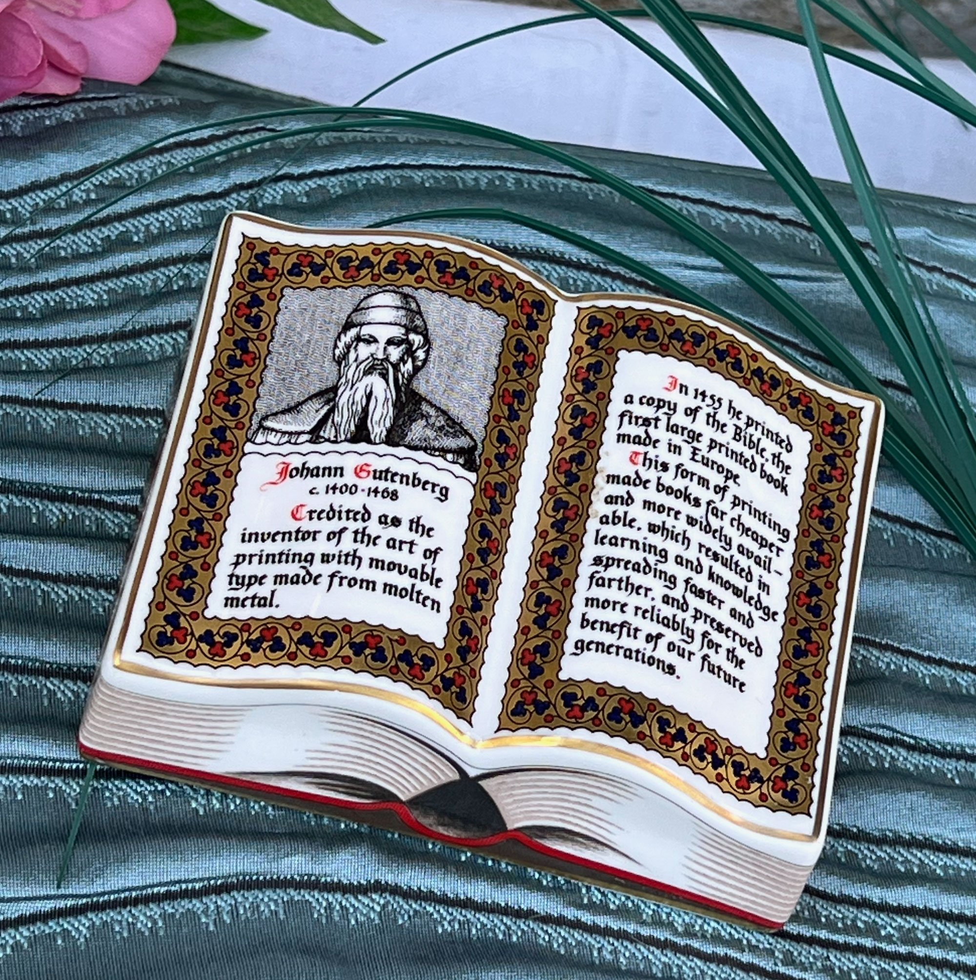 Spode Bible Paperweight