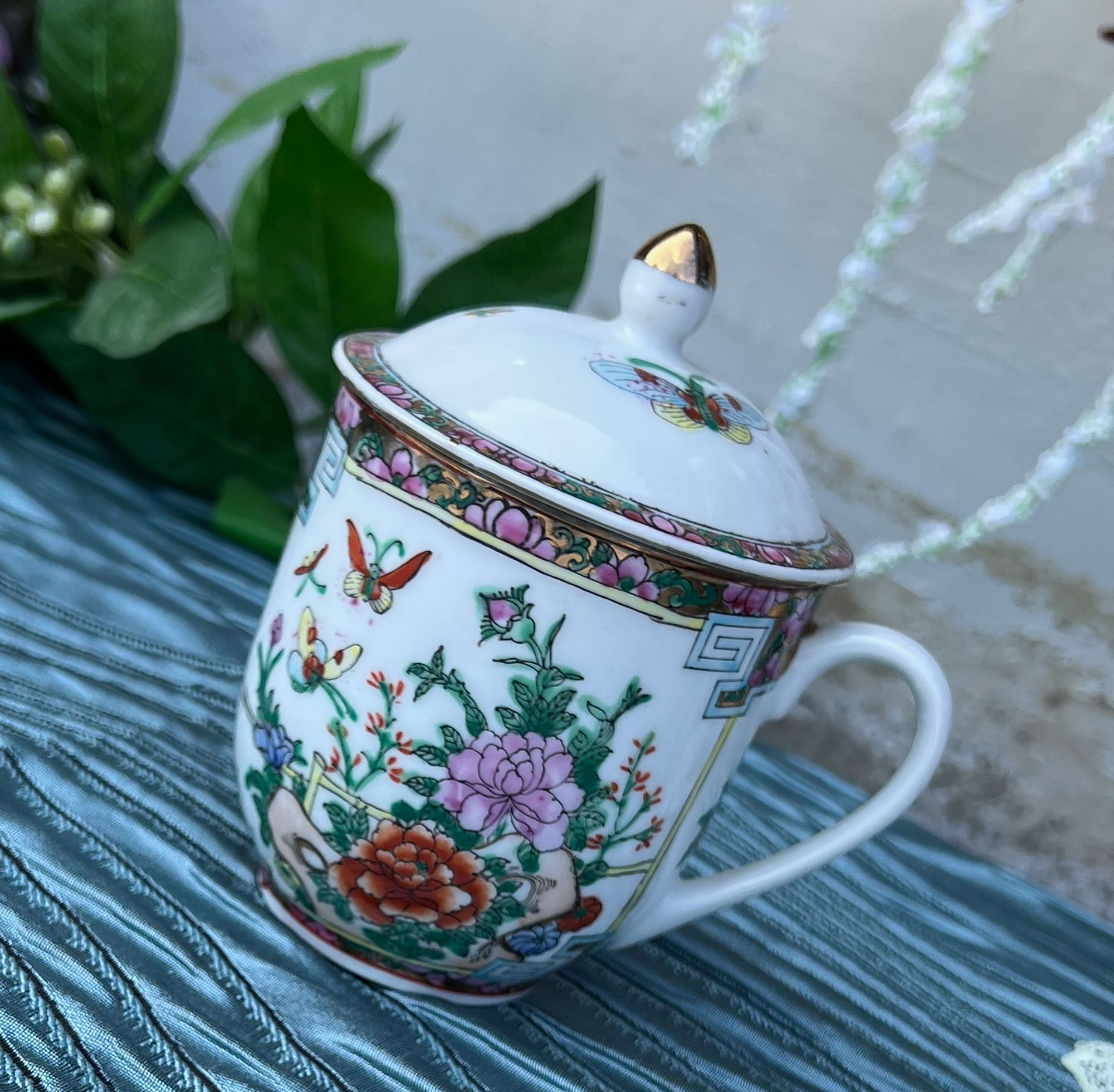Tea Mug With Lid
