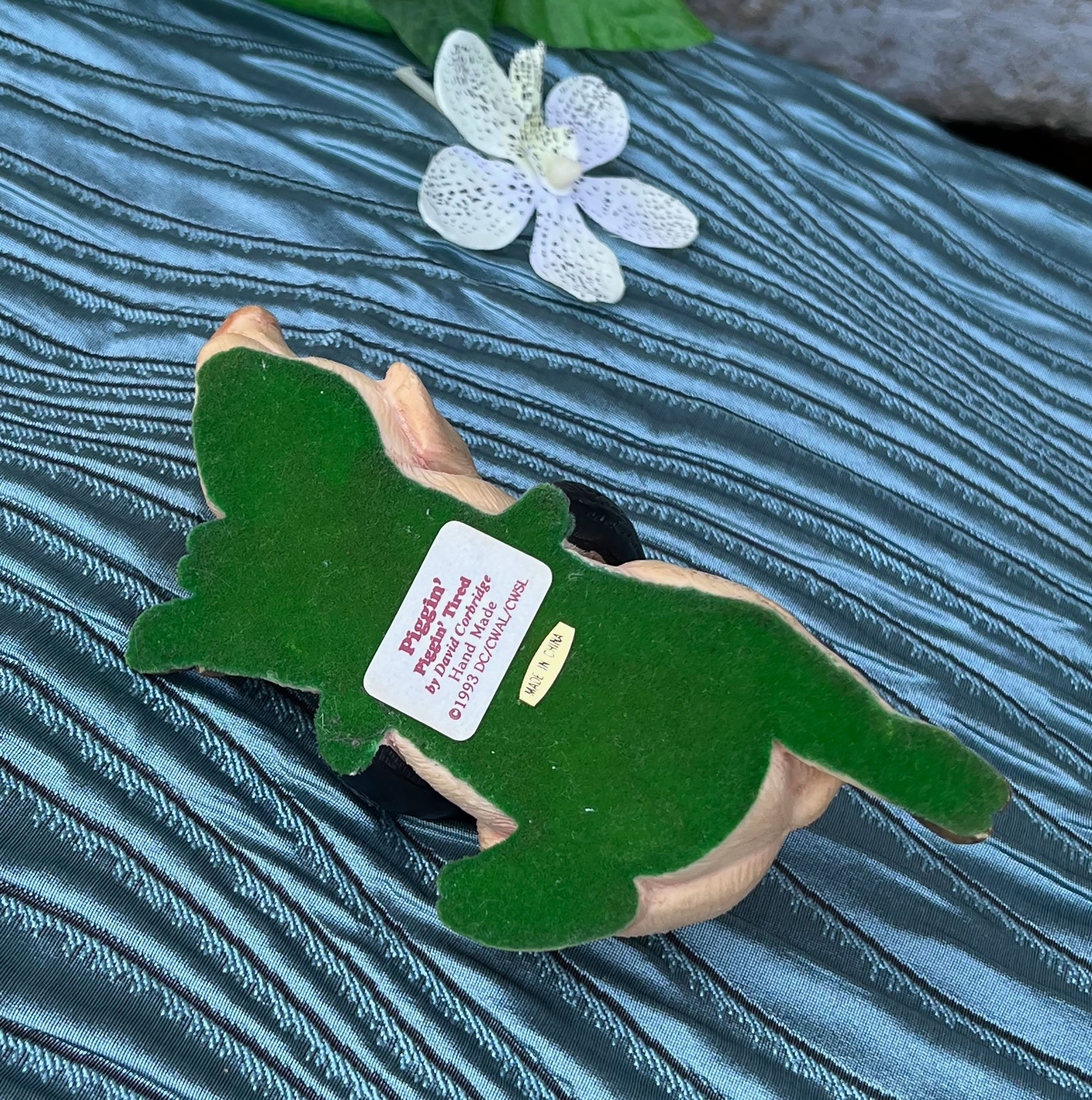 pig4-pod105.jpg