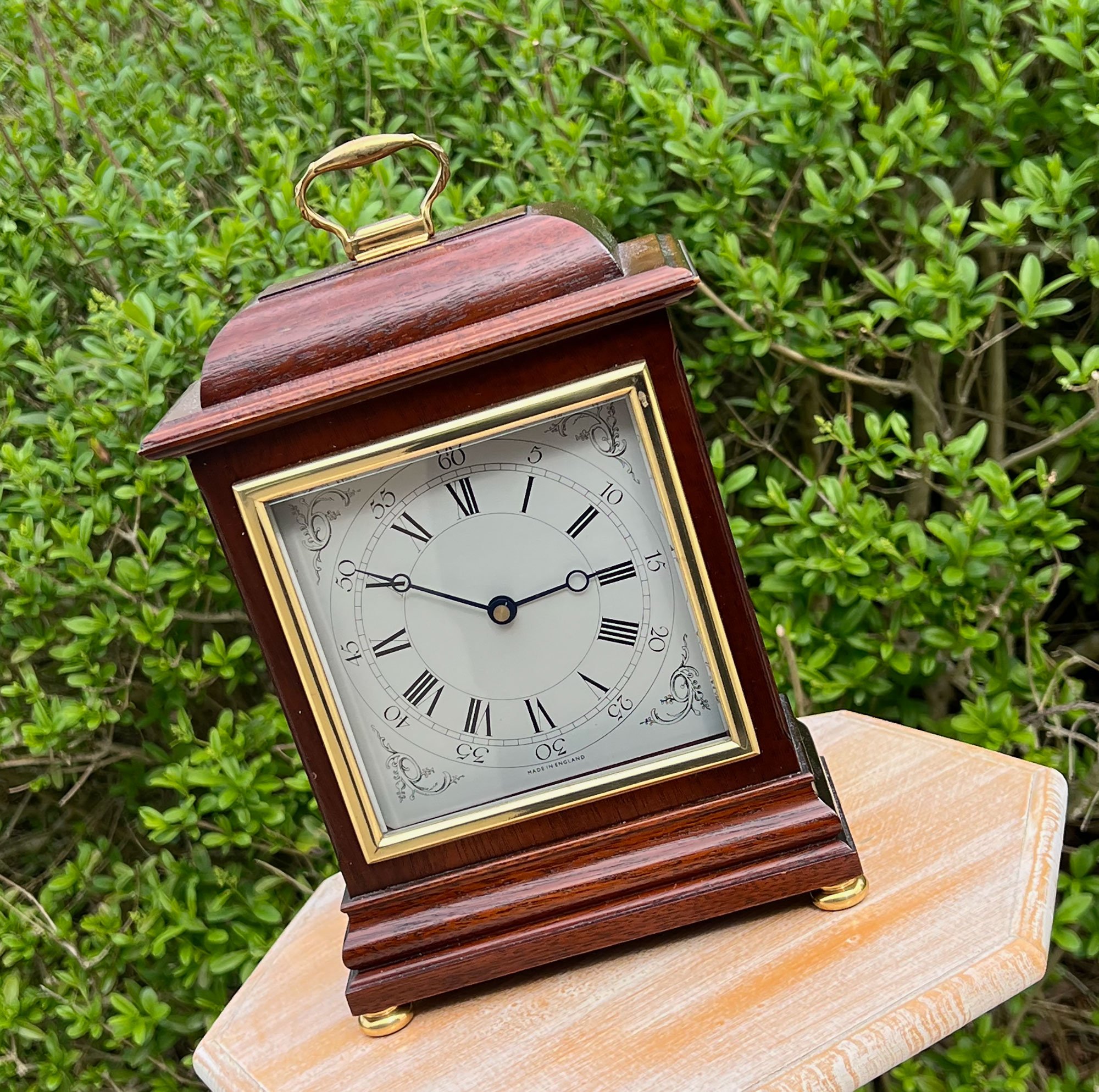 Mantle Clock